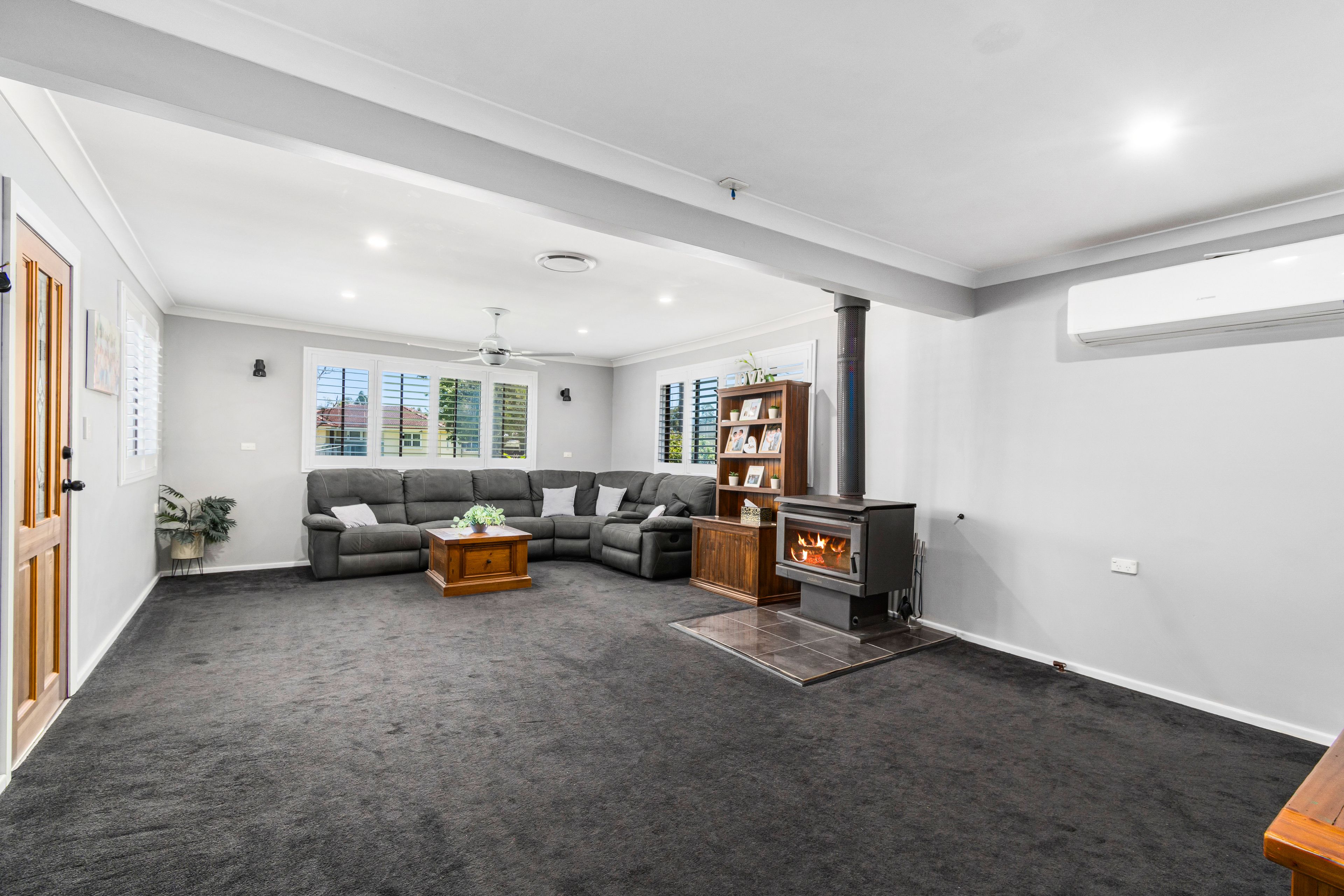 10 Eleebana Crescent, Koonawarra, NSW 2530