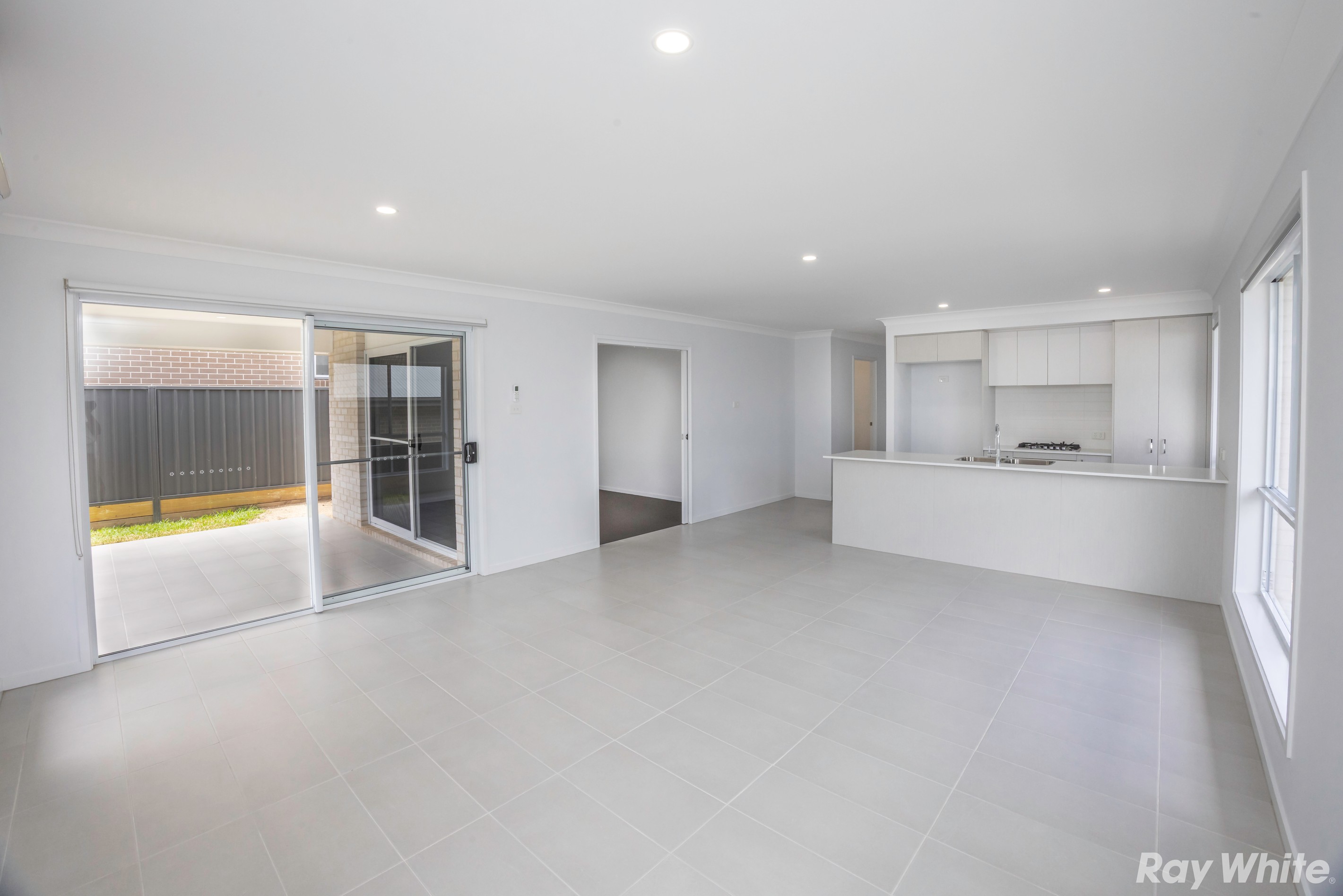 9 Iluka Boulevard, Forster, NSW 2428