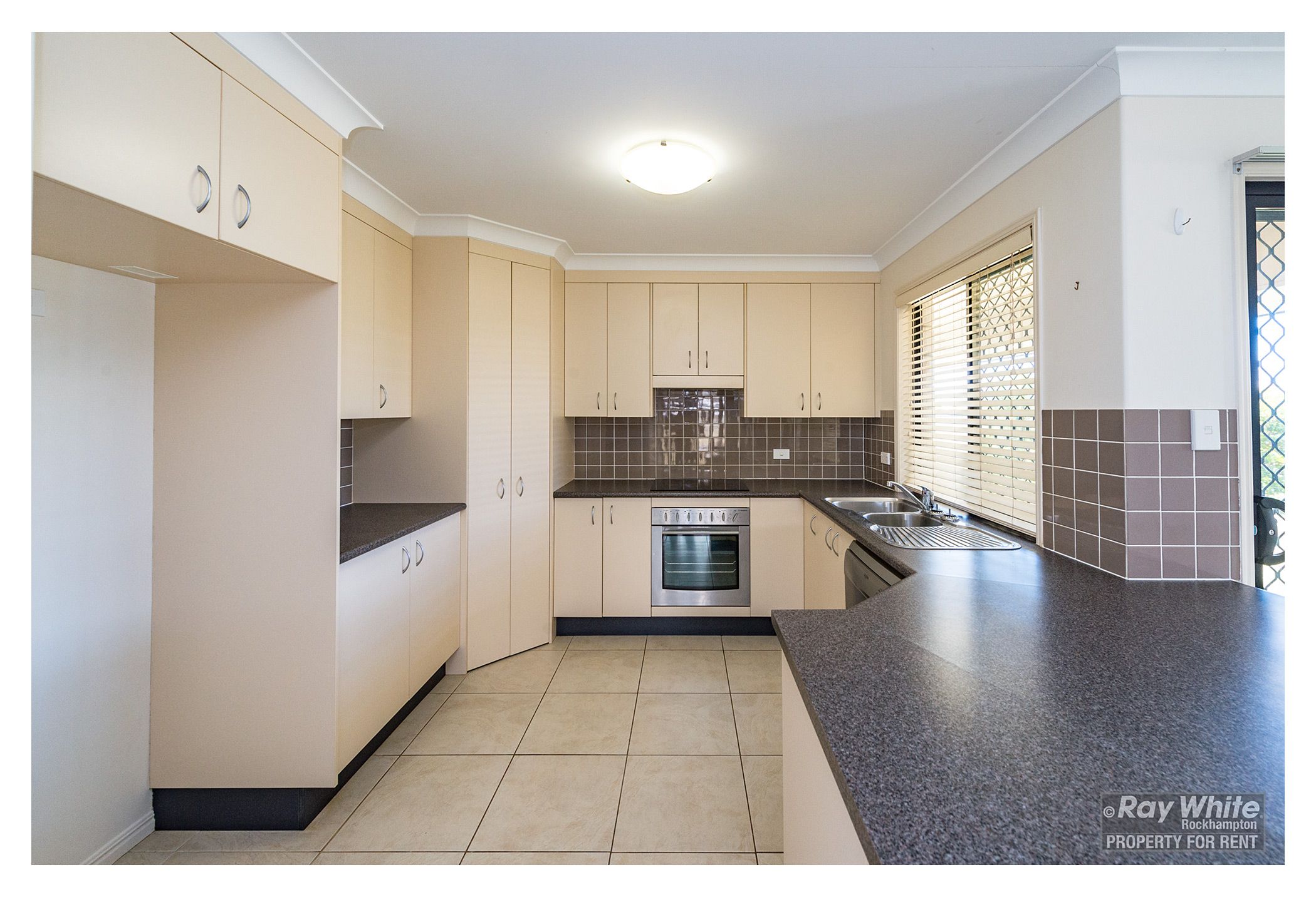 30 Lamb Avenue, Gracemere, QLD 4702