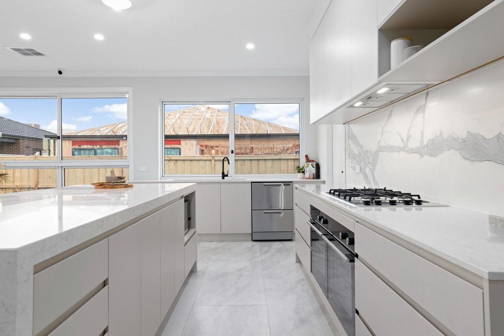 20 Safrano Street — photo 8 of 30