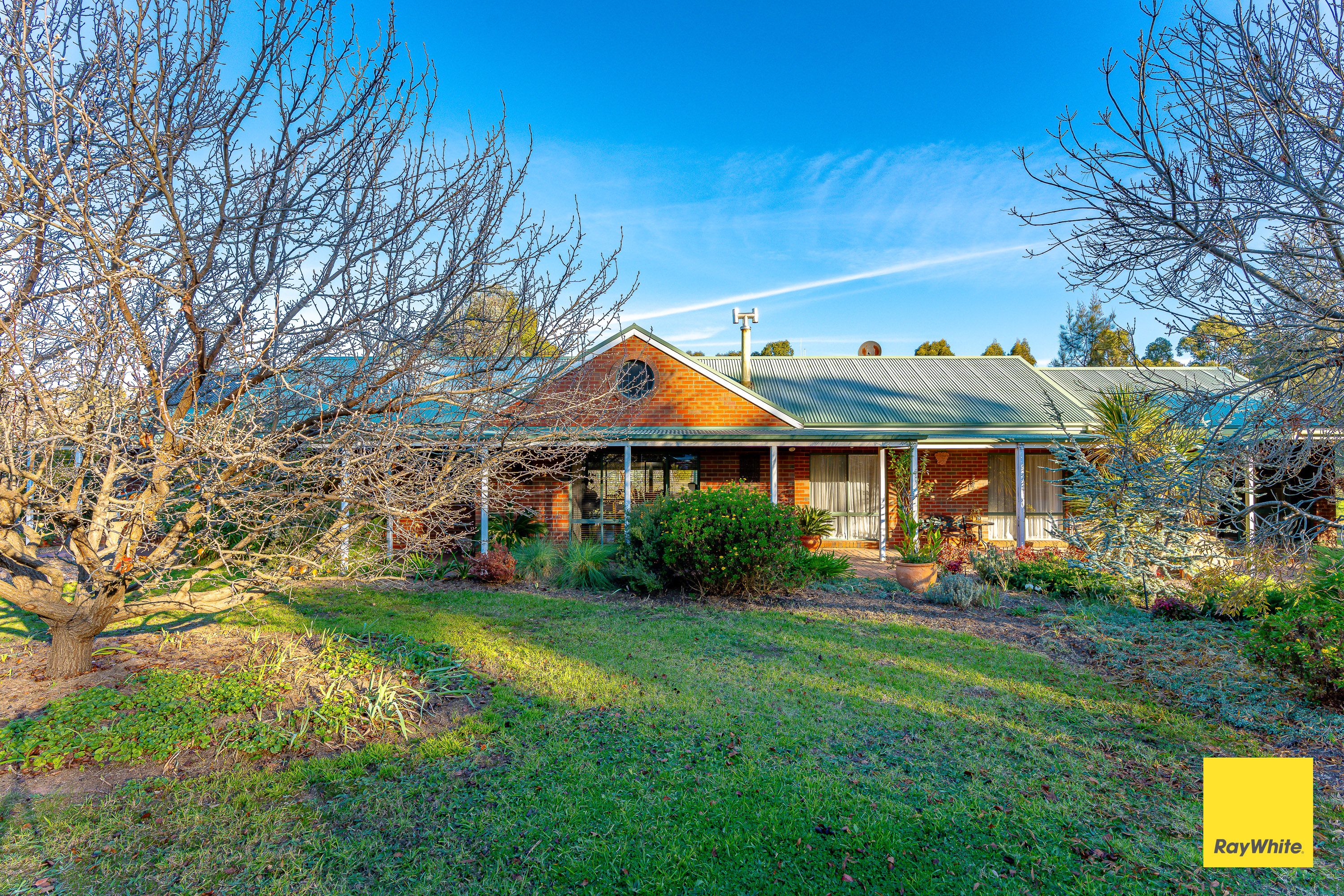 1020 Mcivor Highway, Junortoun, VIC 3551