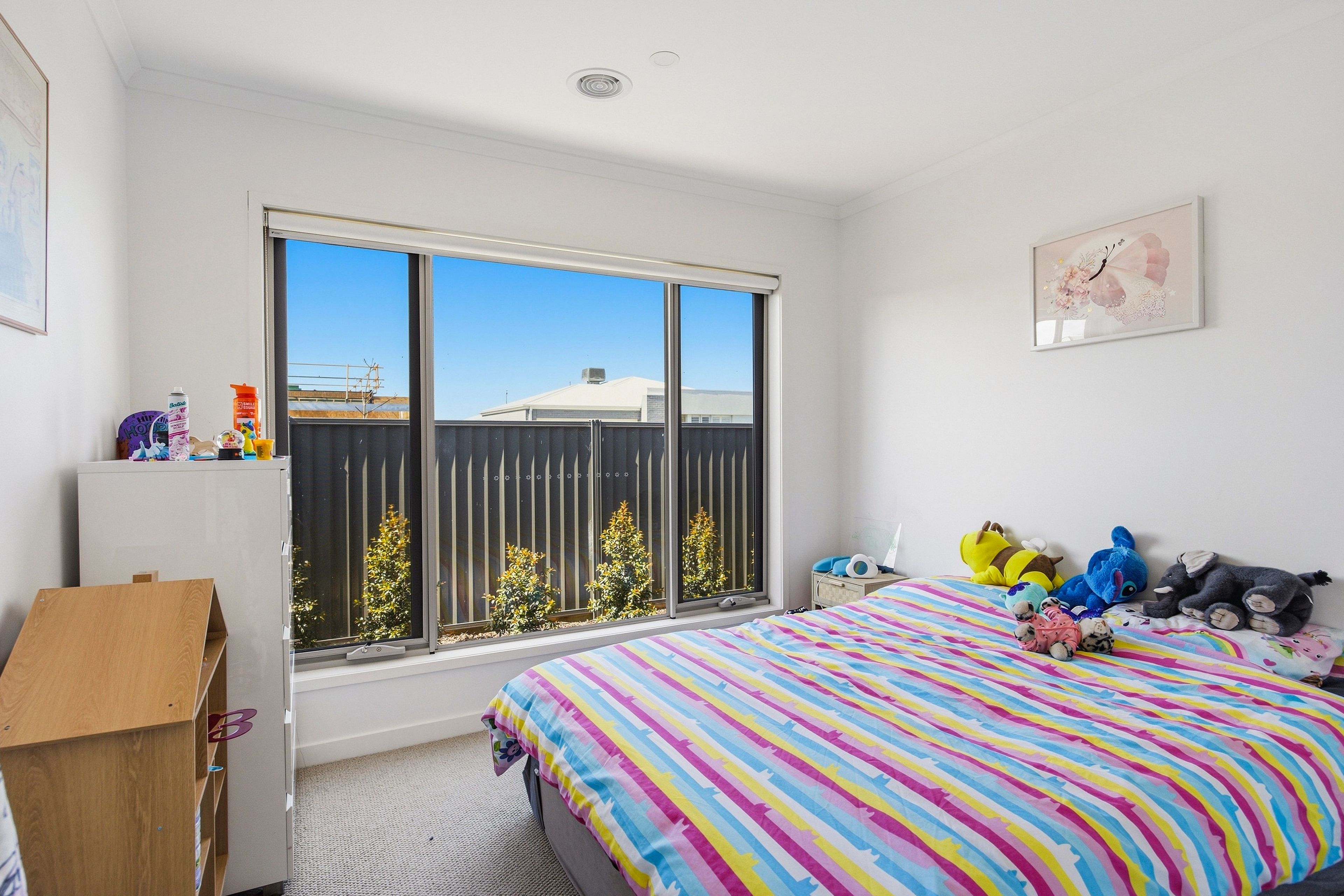1 Jarvis Way — photo 6 of 10