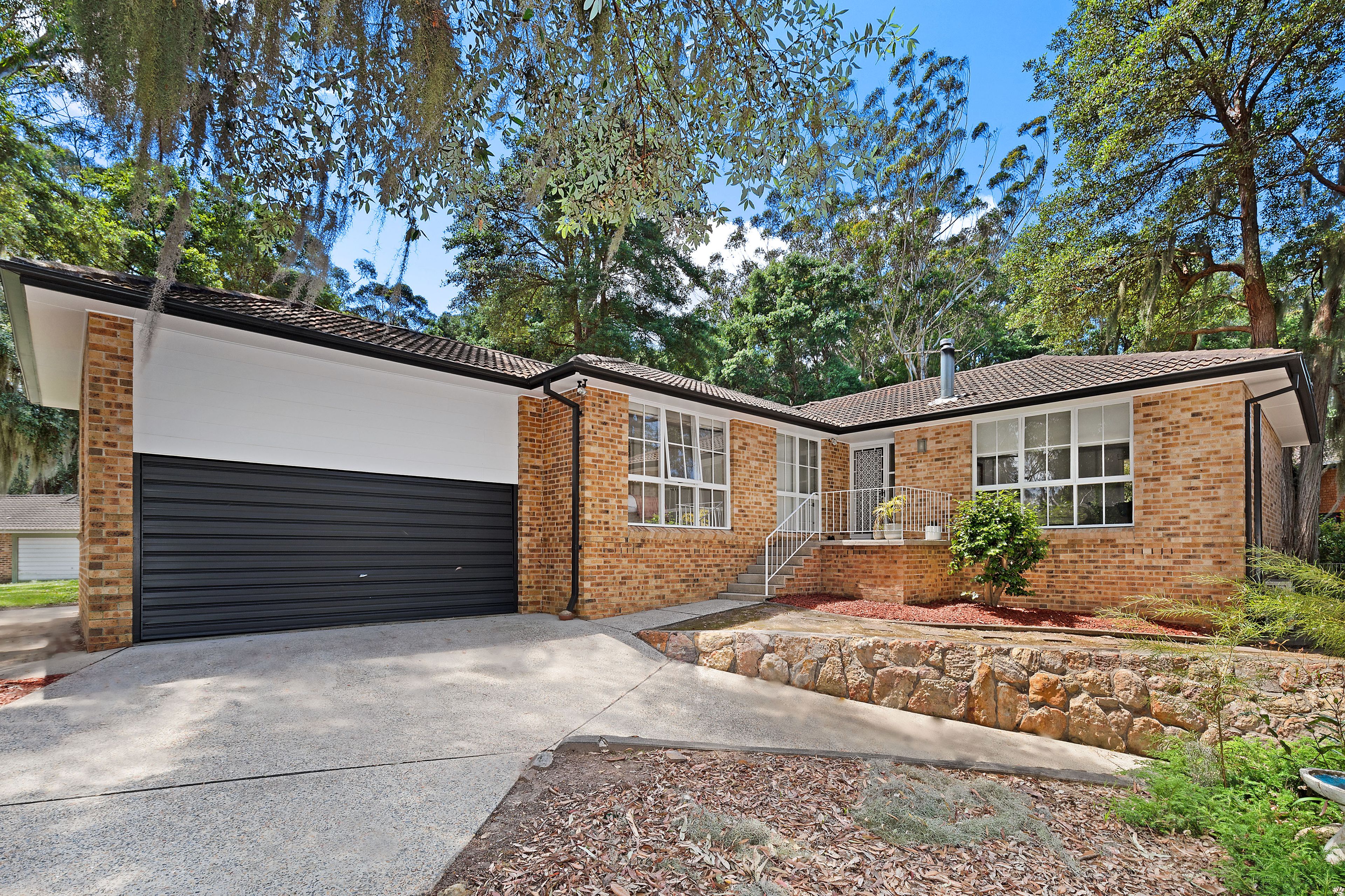 72 Mount Pleasant Avenue, Wahroonga NSW 2076