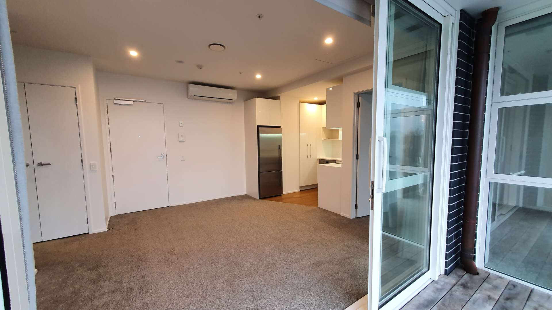 203/246 Khyber Pass Road photo 3