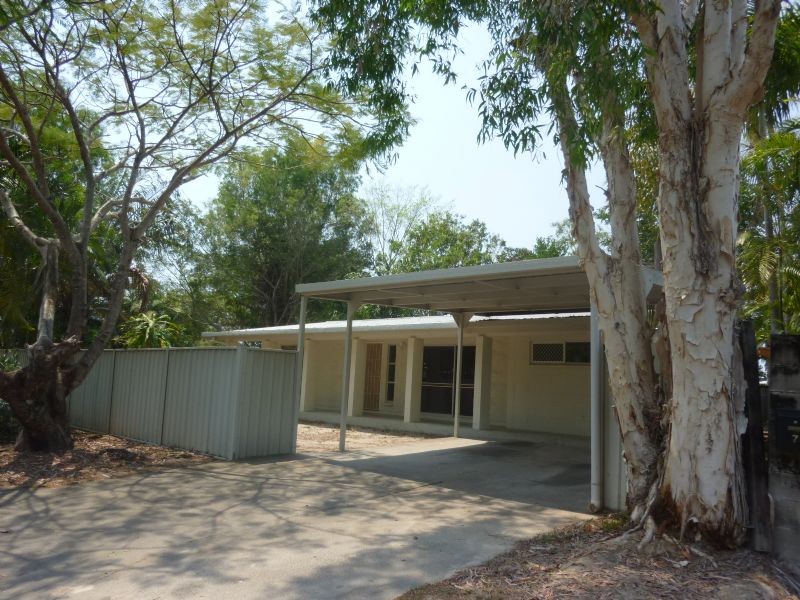 3 Tudor Close, Trinity Park, QLD 4879