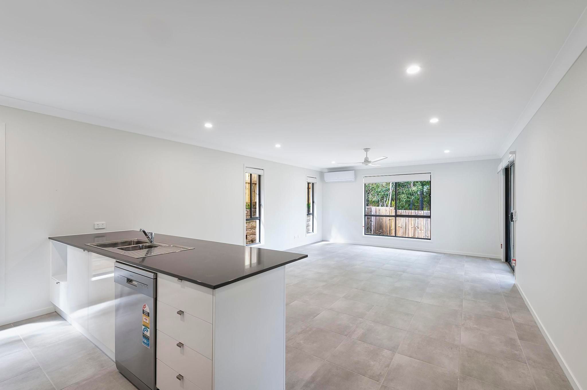 24 Tejo Street, Holmview, QLD 4207