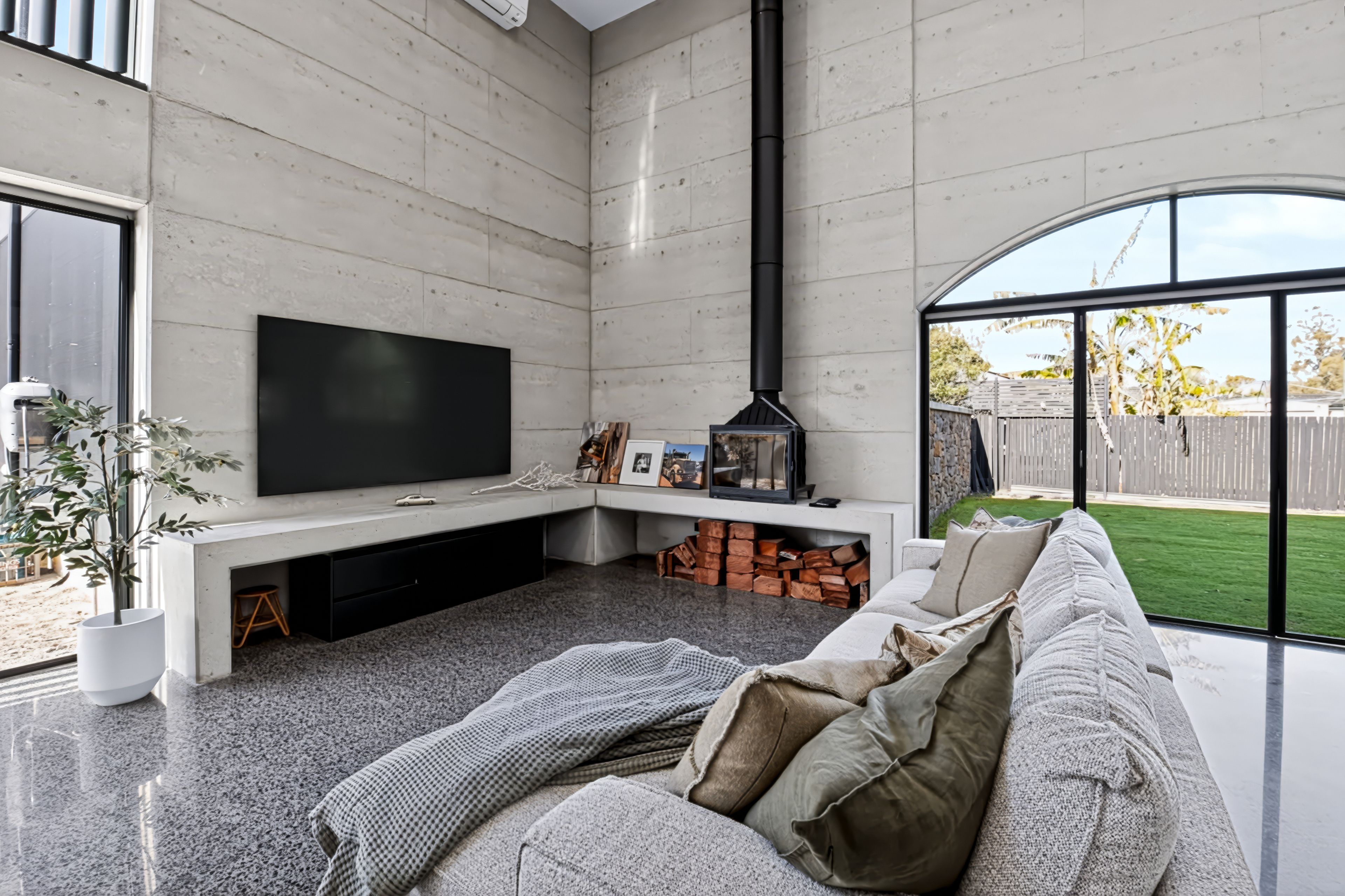 36 Thomas Street — photo 24 of 27