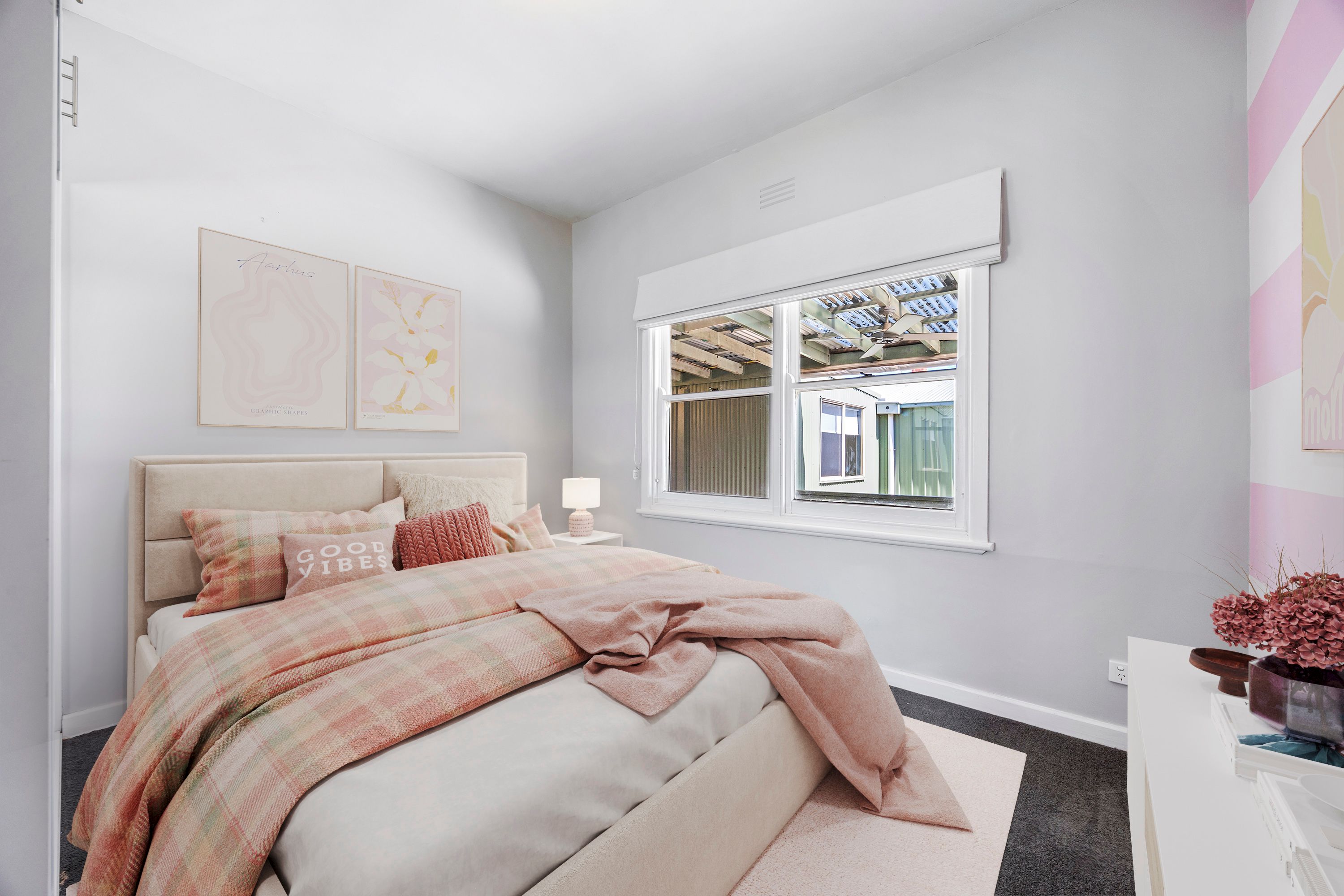 239 Dowling Street — photo 10 of 30