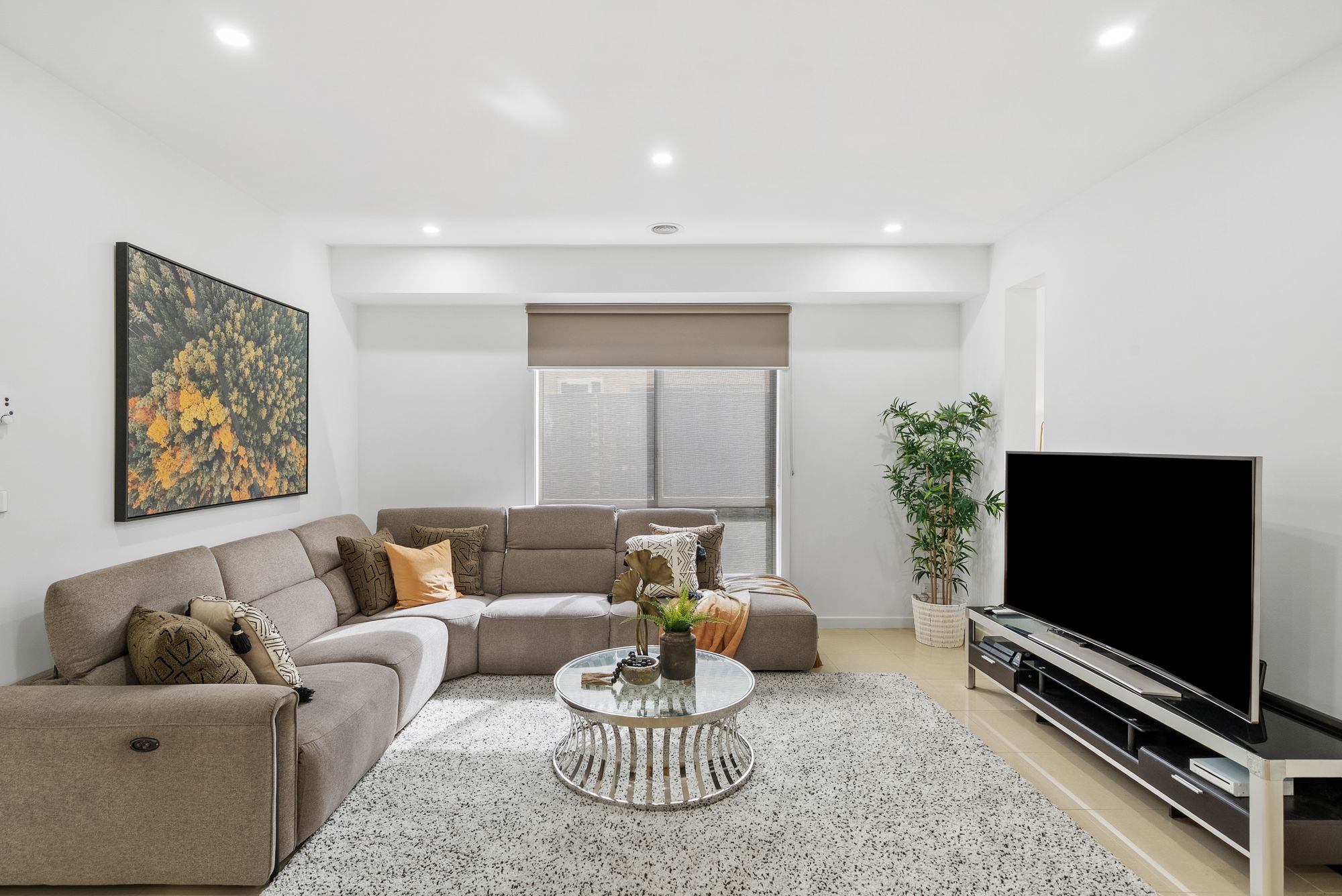 6 Lauradan Avenue — photo 9 of 30