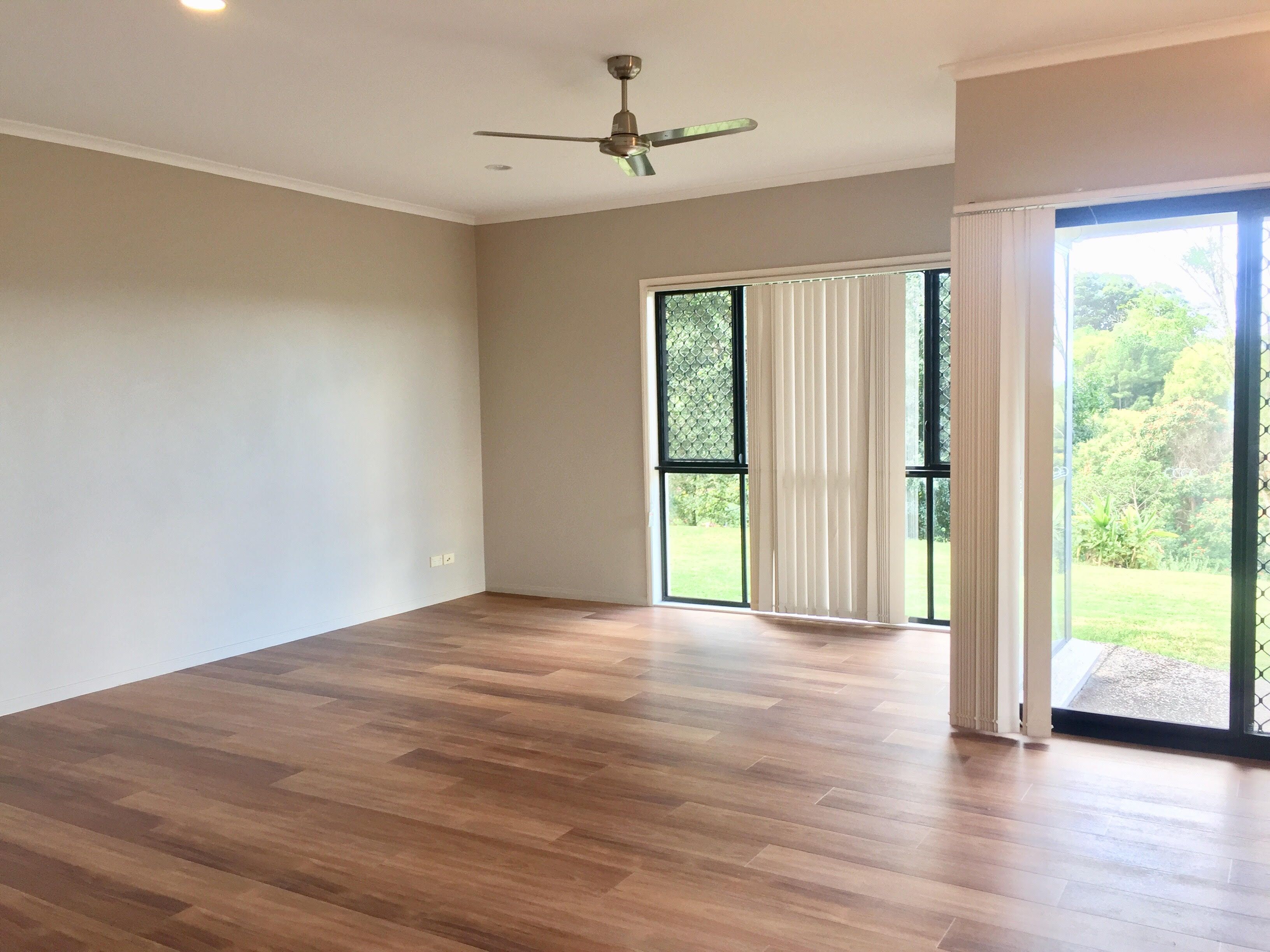 5 Pearl Parade, Nambour, QLD 4560