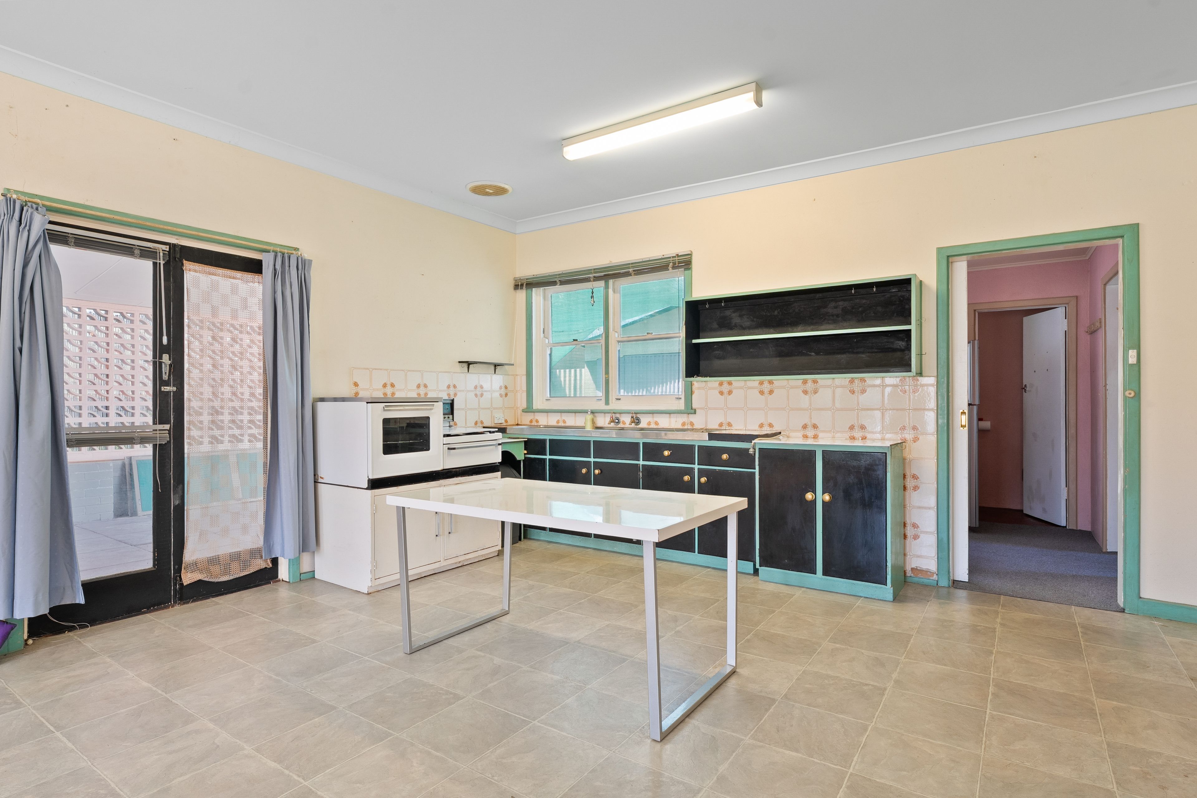 43 Lewington Street — photo 8 of 29