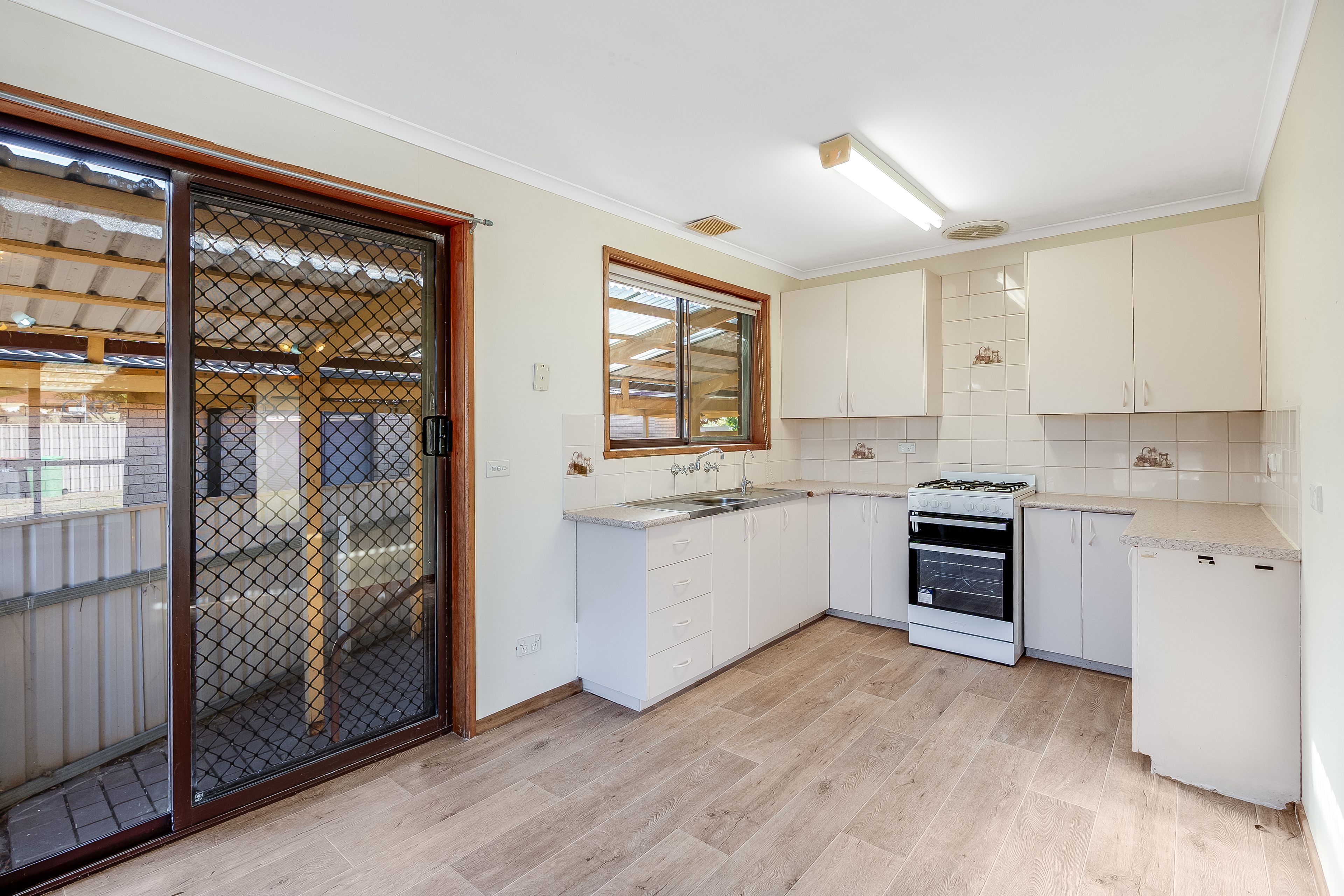 152 Baranbale Way — photo 3 of 8