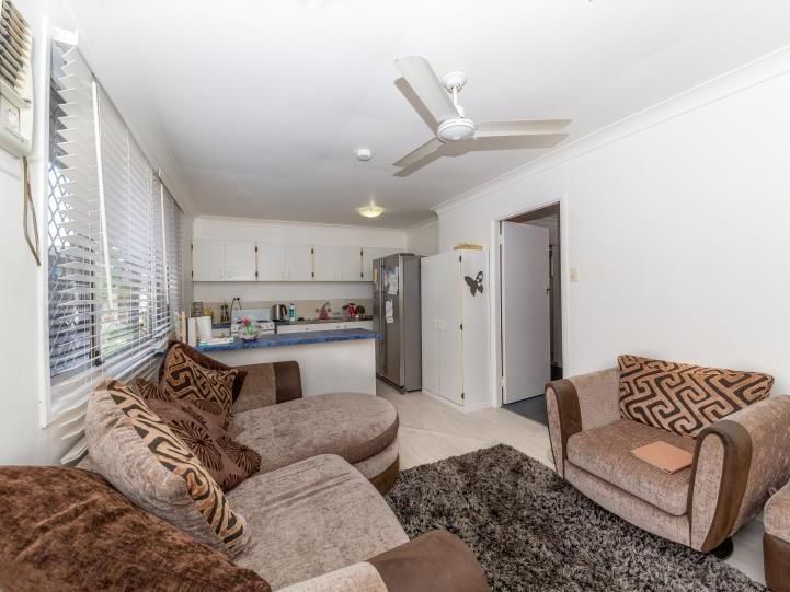 9-5 Proud Street, Labrador, QLD 4215