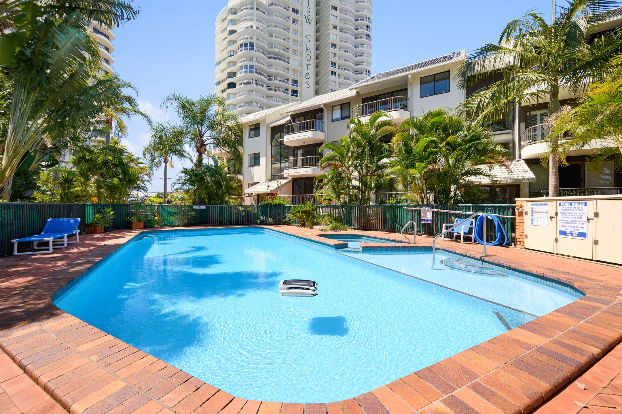 15/9 Bayview Street, Runaway Bay, QLD 4216