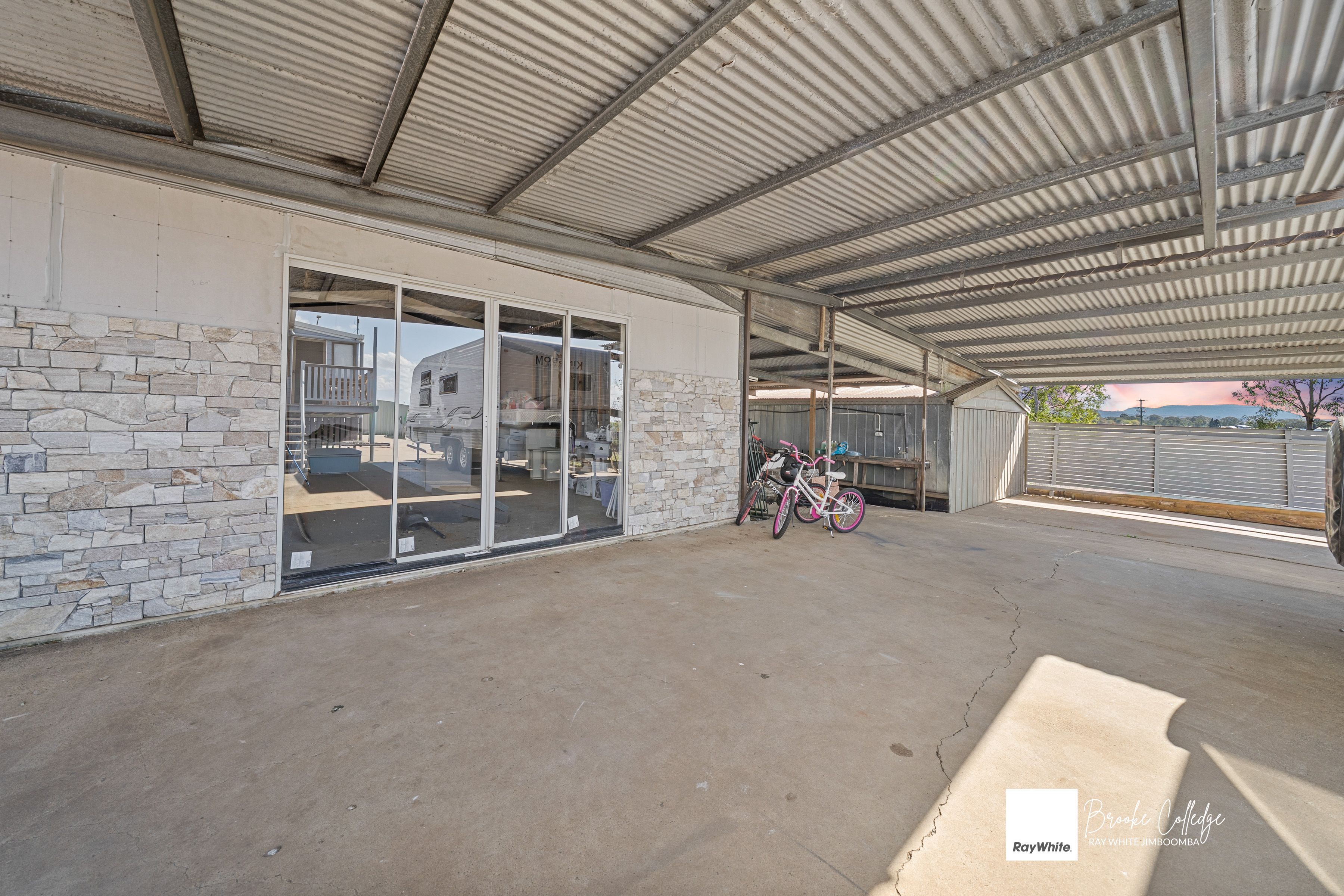 34 Bromelton Street — photo 17 of 21