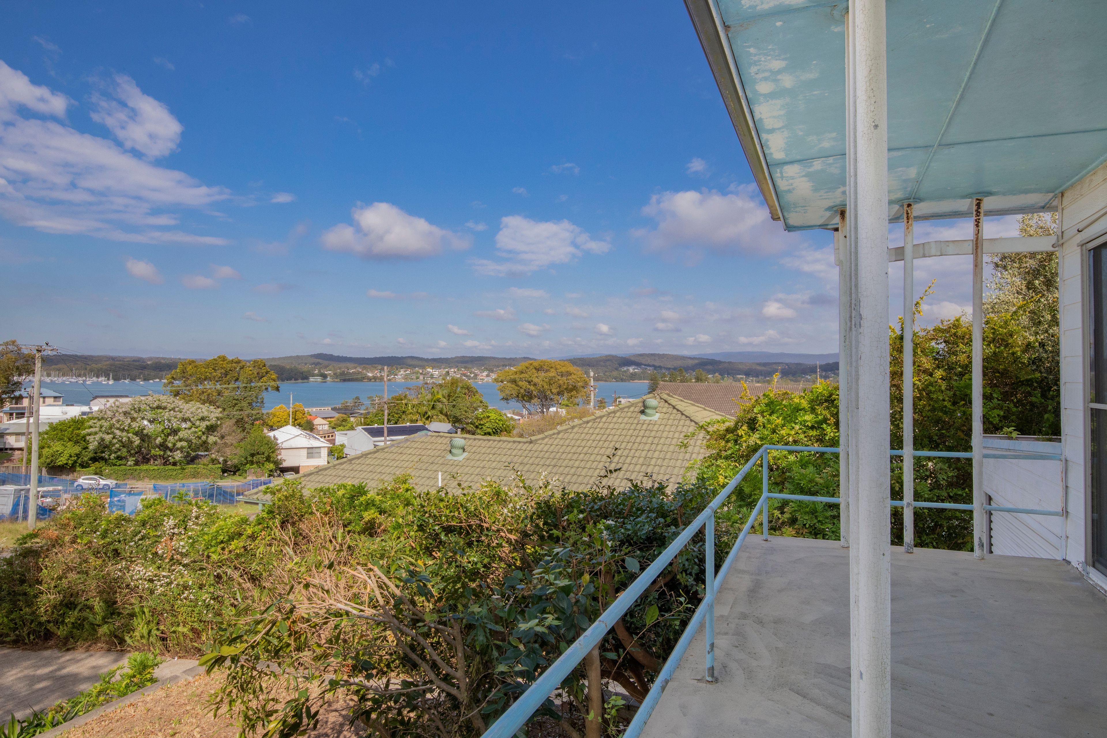 13 Quarry Road, Speers Point, NSW 2284 - House for Sale - Ray White ...