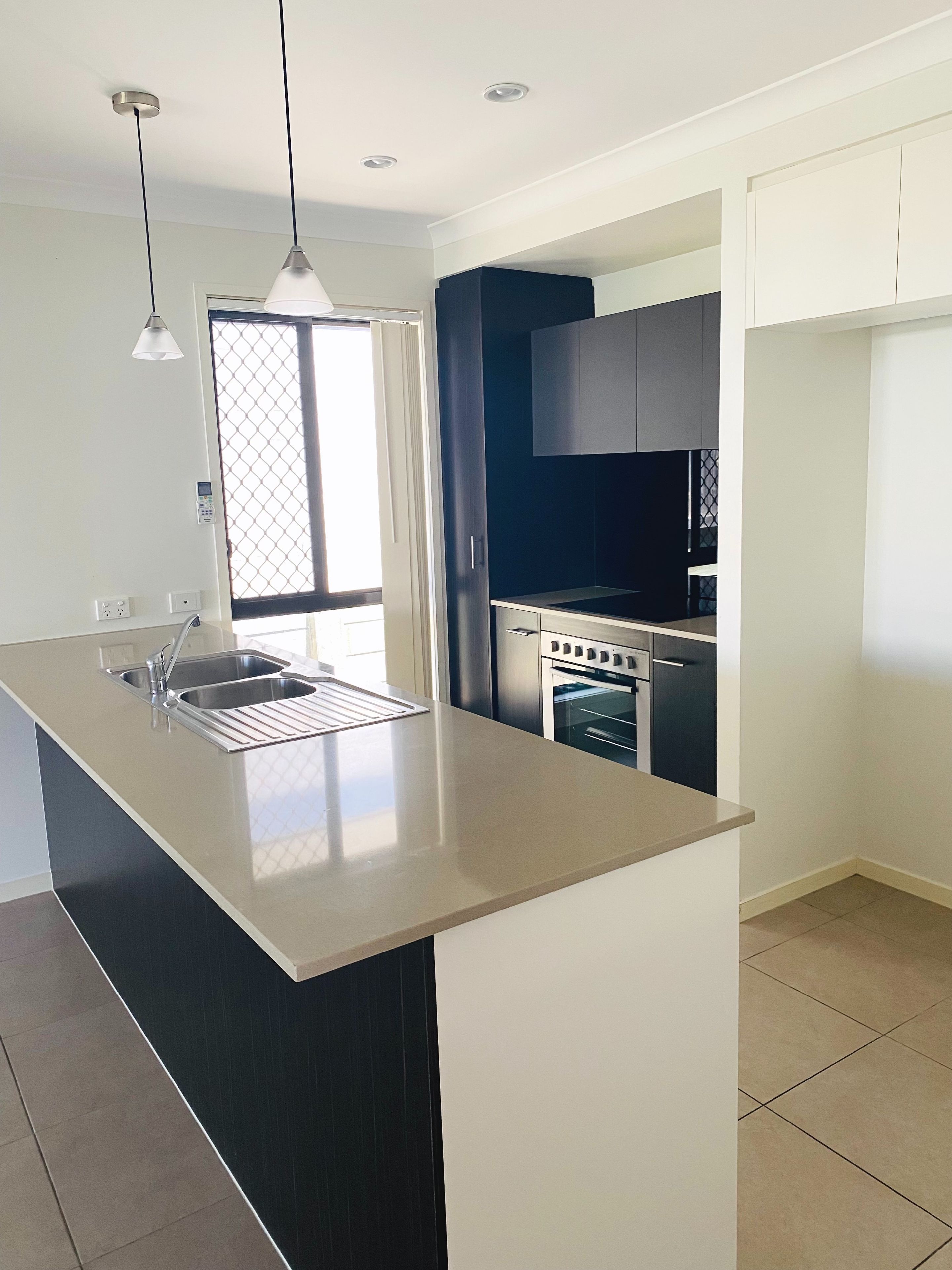 21 McGregor Place, Springfield Lakes, QLD 4300