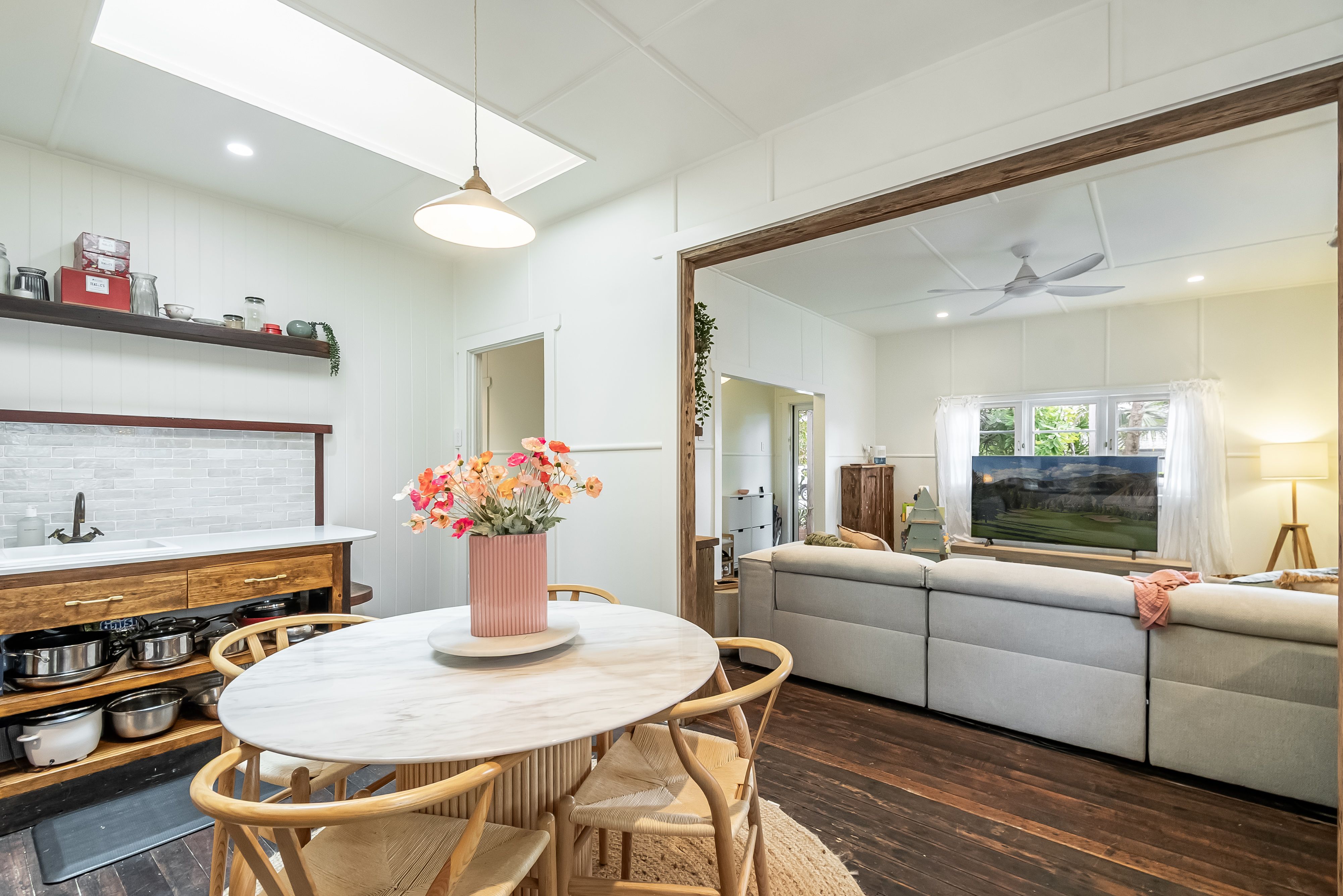 21 Byron Street — photo 6 of 20