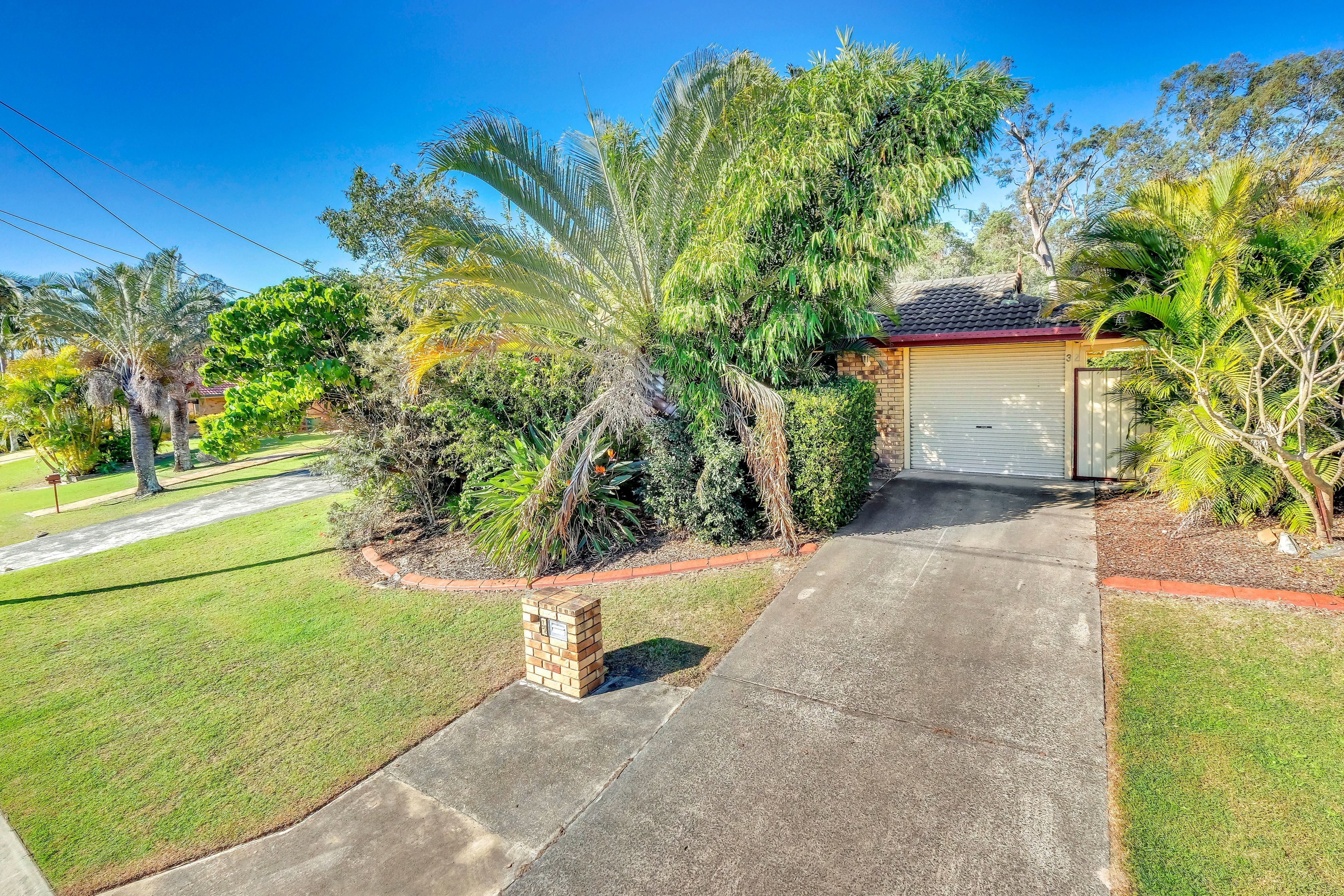 32 Woodbine Avenue, Camira, QLD 4300