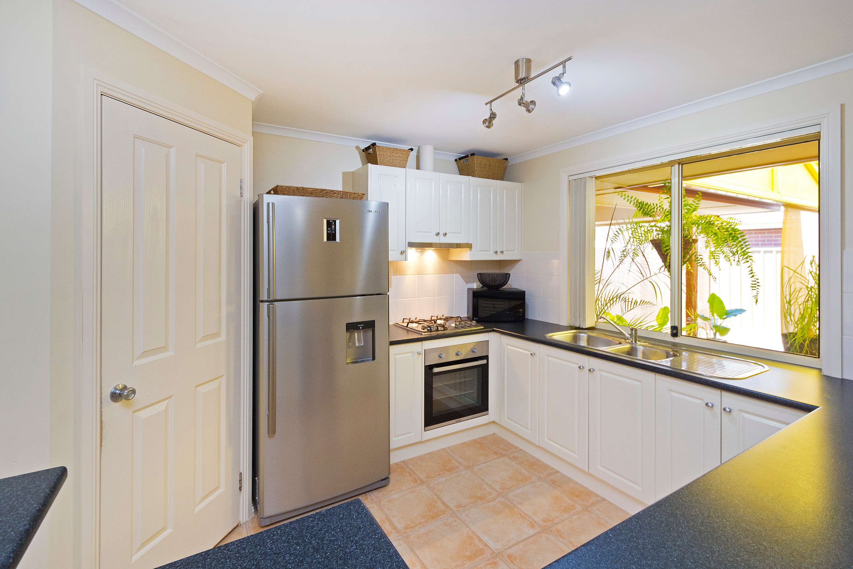 5 Dawn Close, Andrews Farm, SA 5114