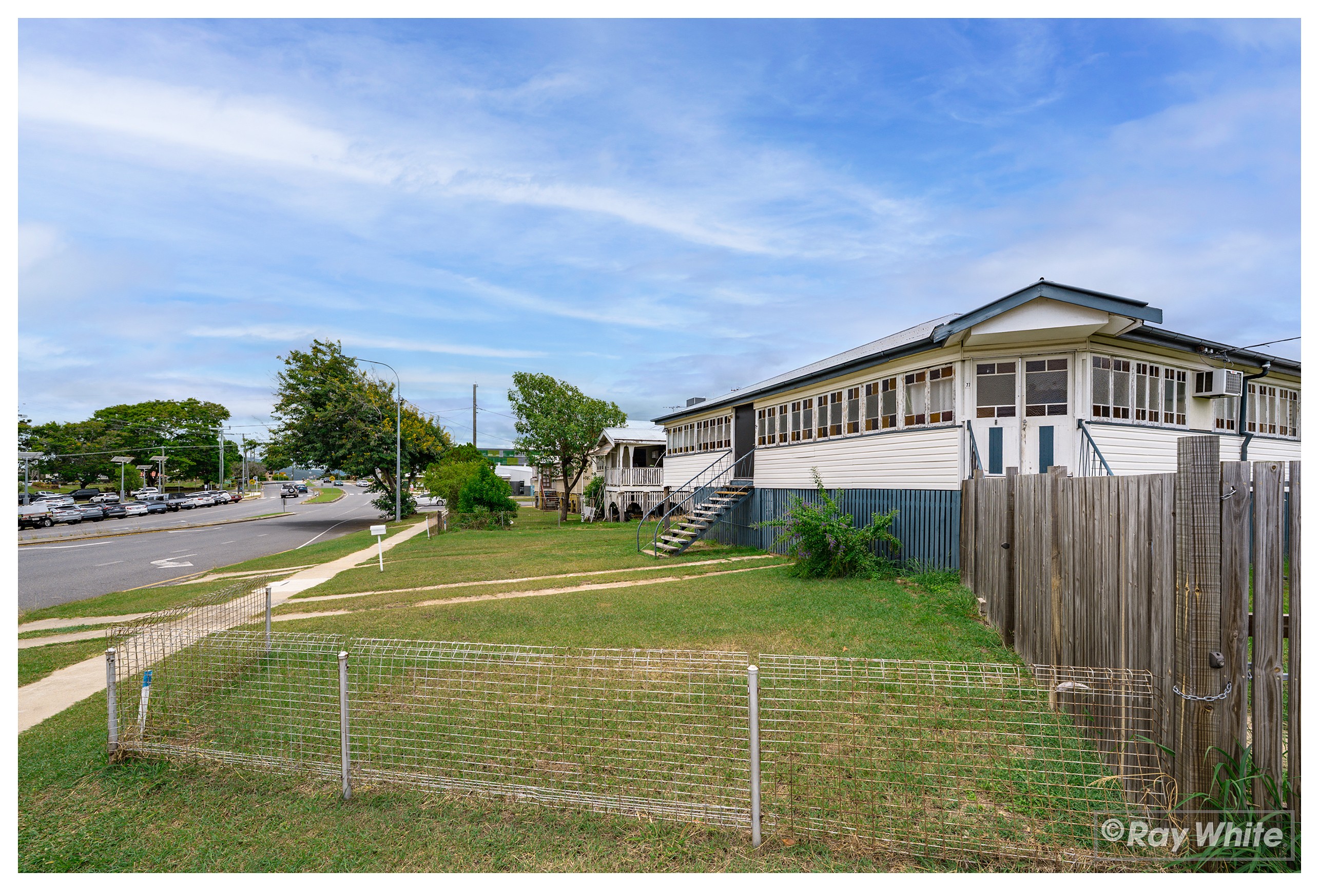 77 North Street, The Range, QLD 4700
