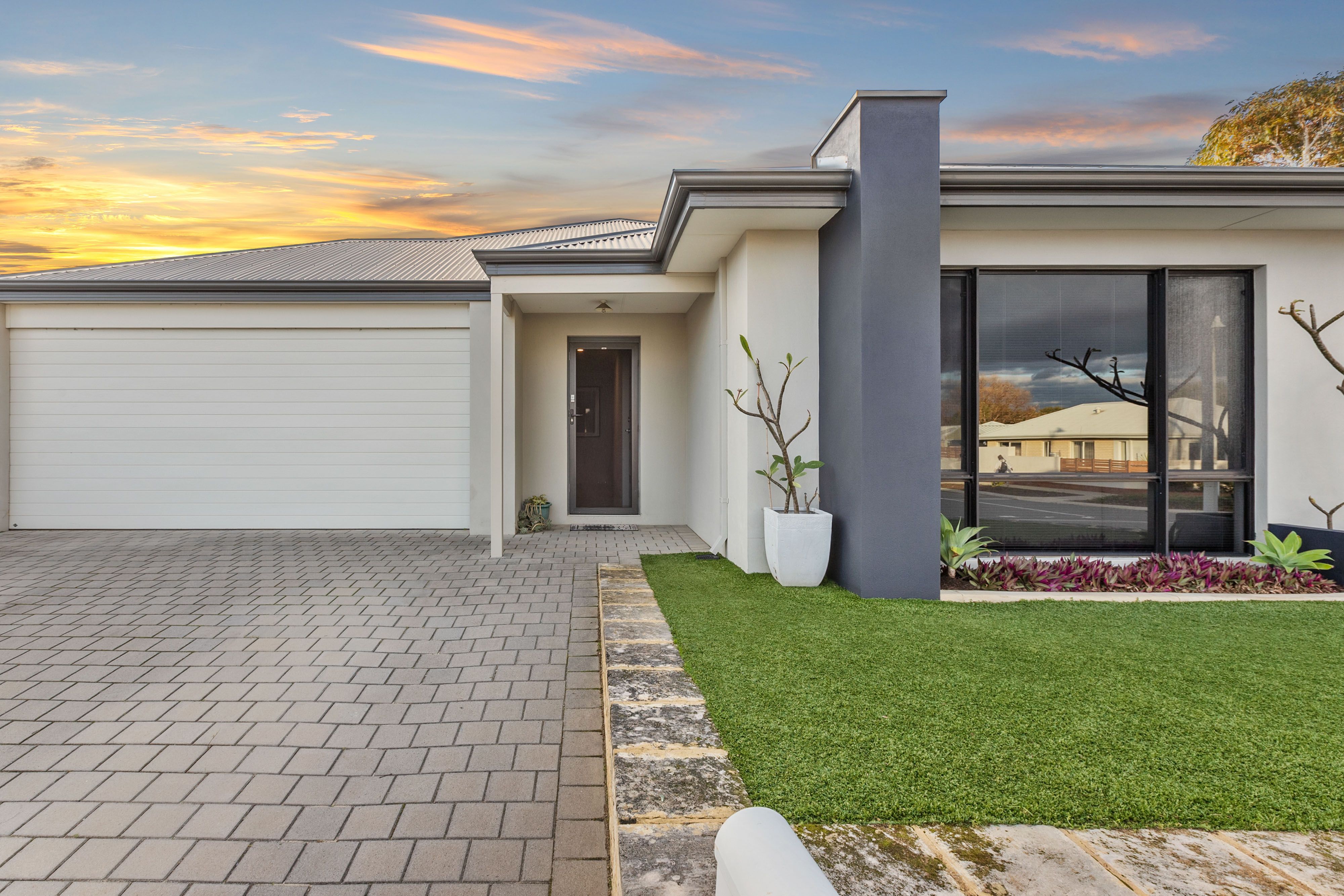 11 Santapola Approach, Alkimos, WA 6038