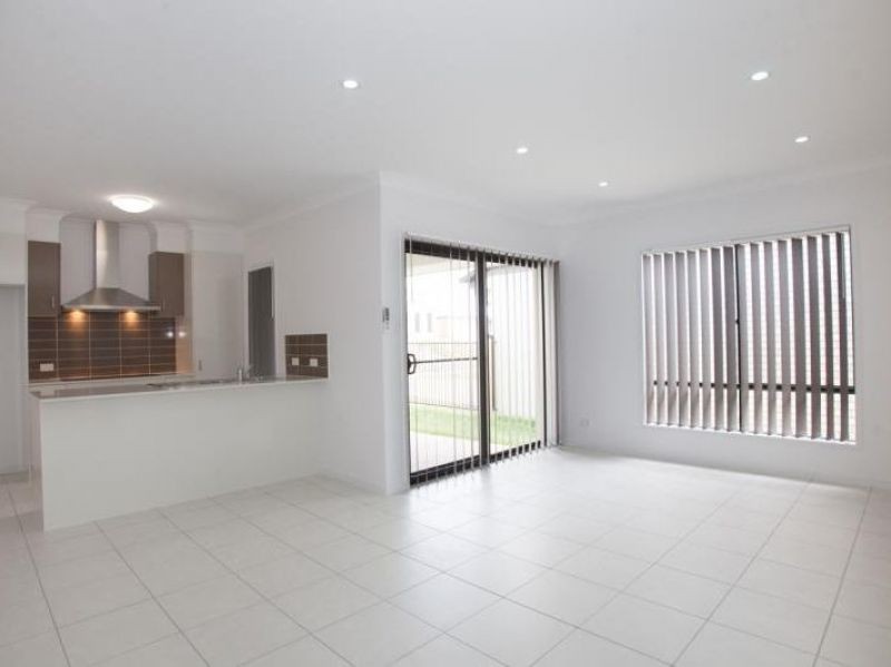 10 Parkvista Circuit, Coomera, QLD 4209