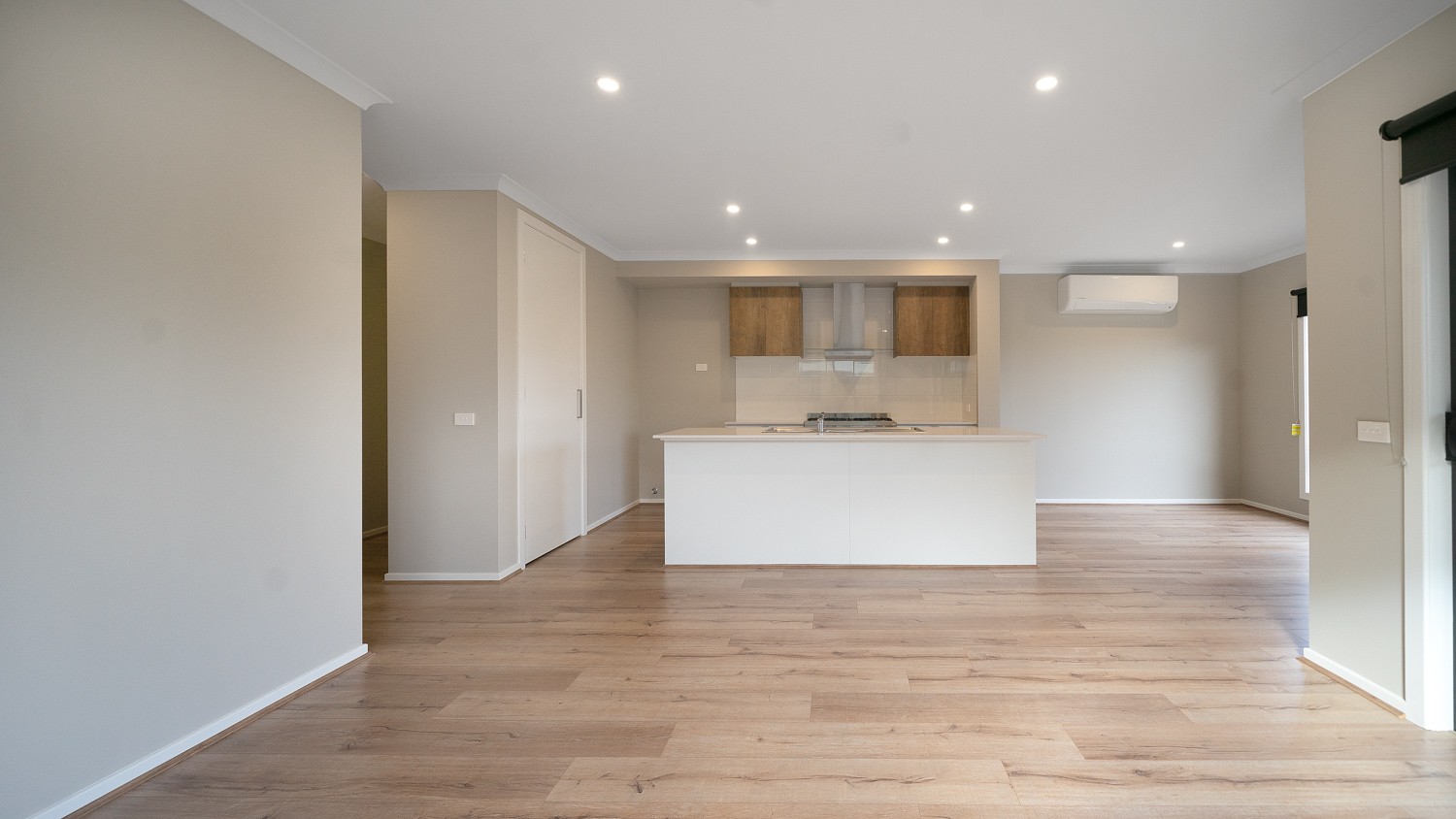 9B Malcalm Avenue, Surf Beach, VIC 3922