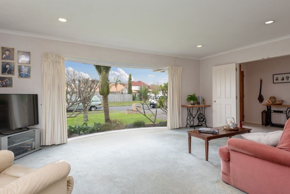 22 Montecito Place, Golflands, Manukau City