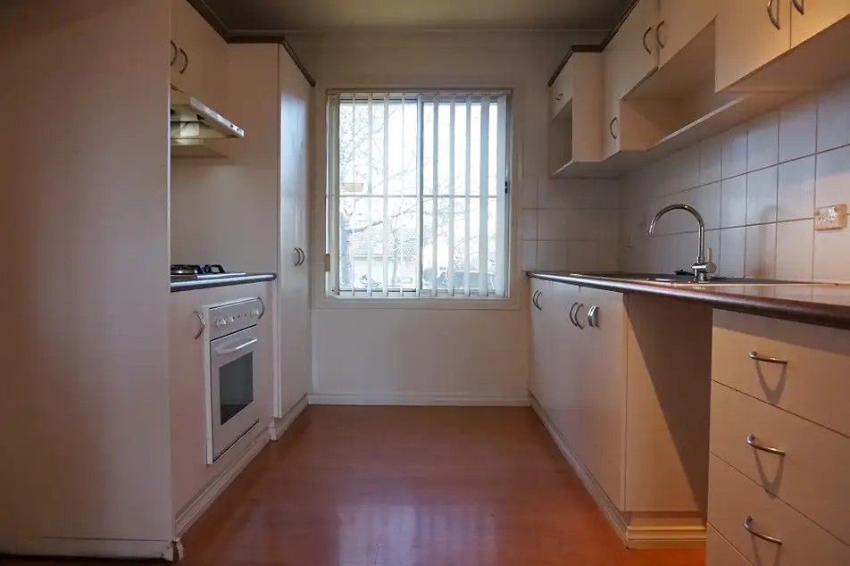 2 Outram Place, Currans Hill, NSW 2567
