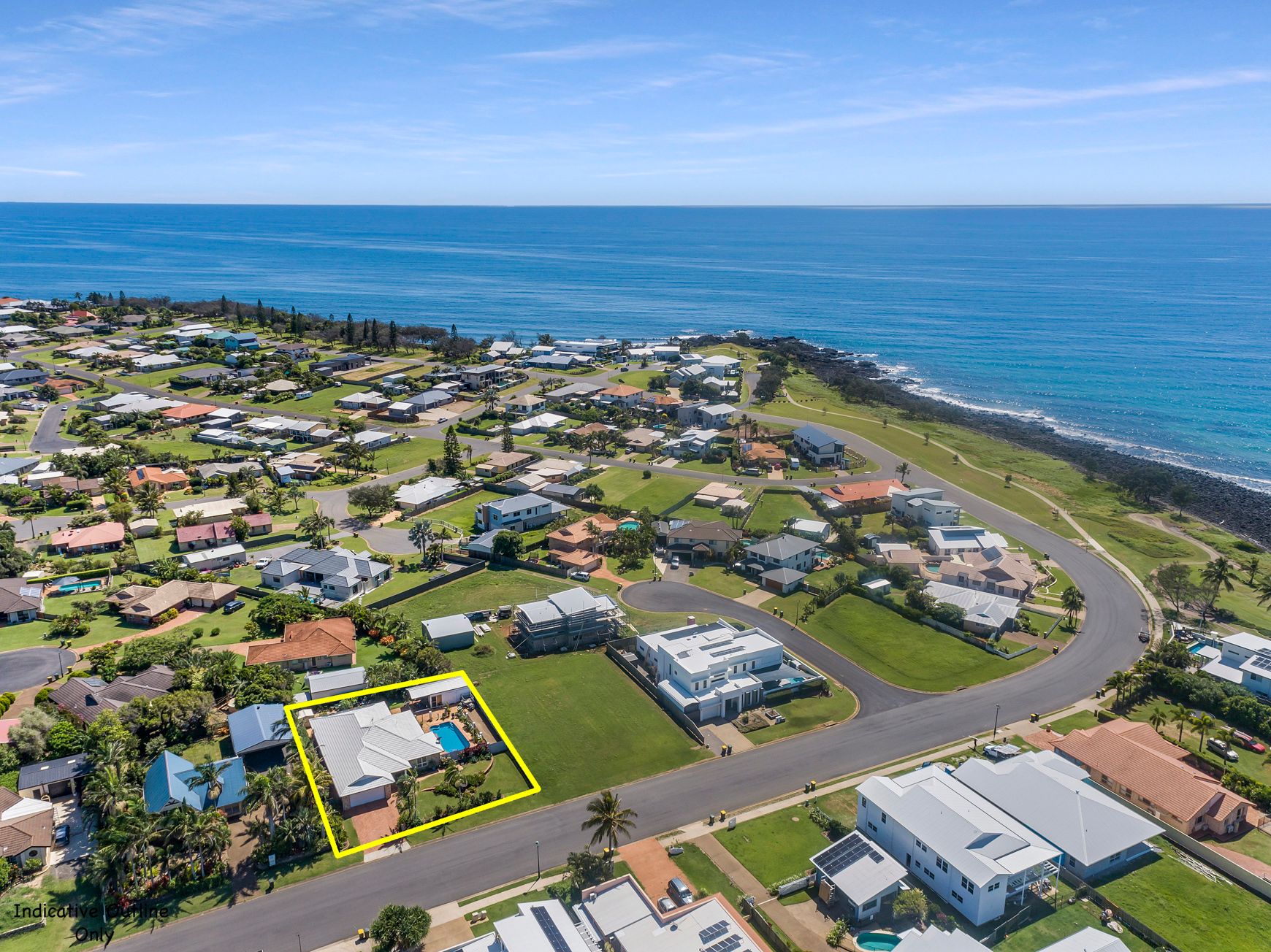 163 Barolin Esplanade, Coral Cove, QLD 4670 - Sold House - Ray White ...