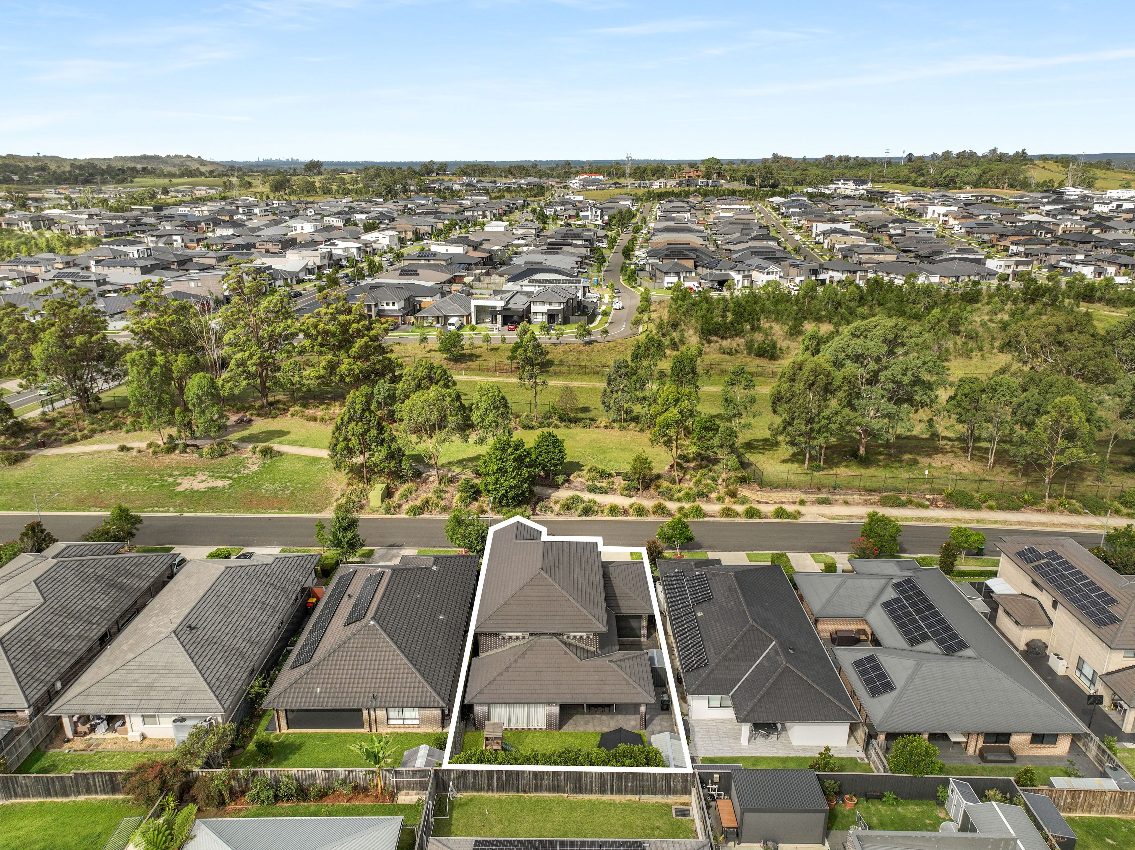 55 Amberley Street, GLEDSWOOD HILLS, NSW 2557