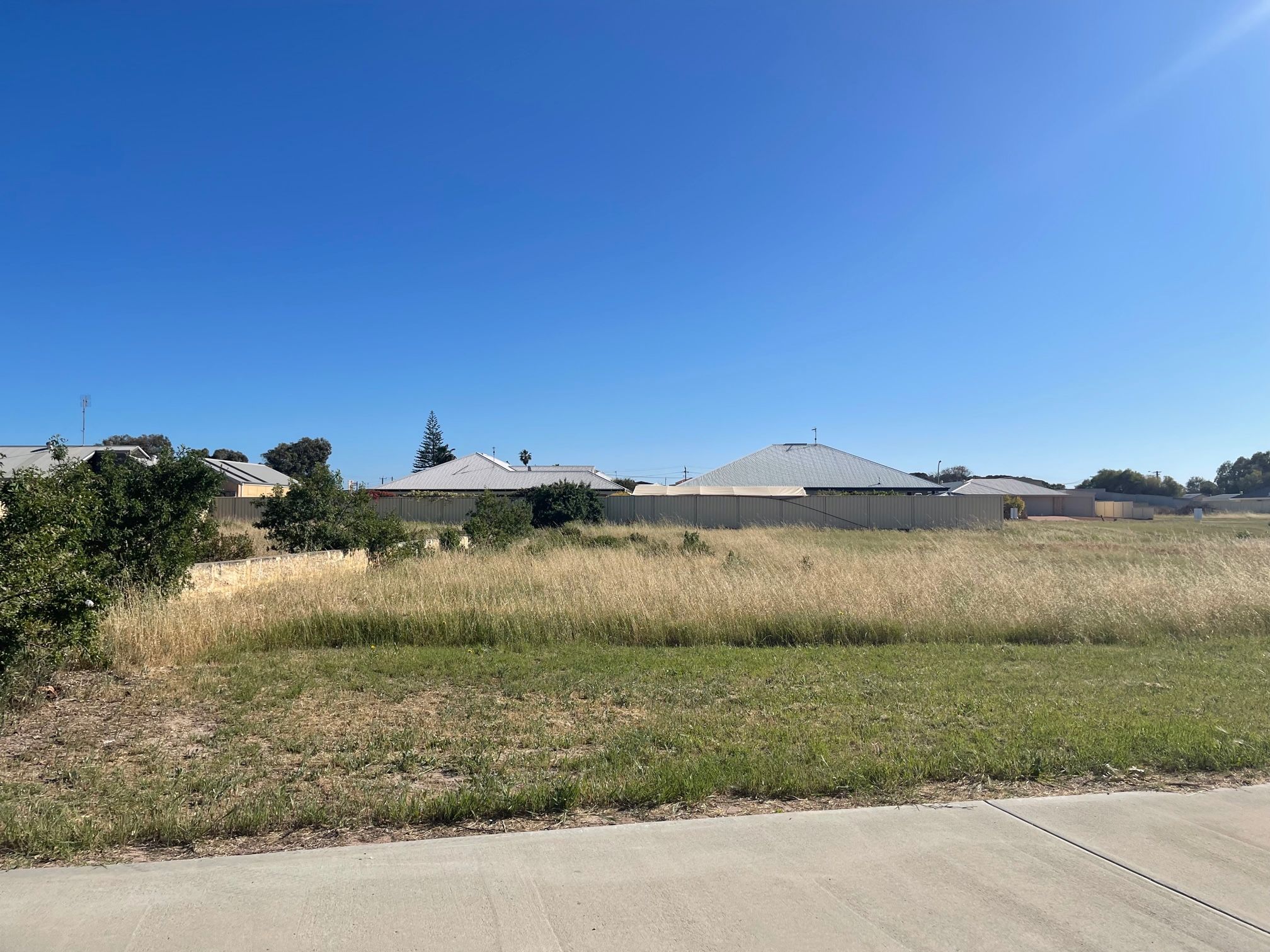 5 Mason Crescent, Port Denison, WA 6525