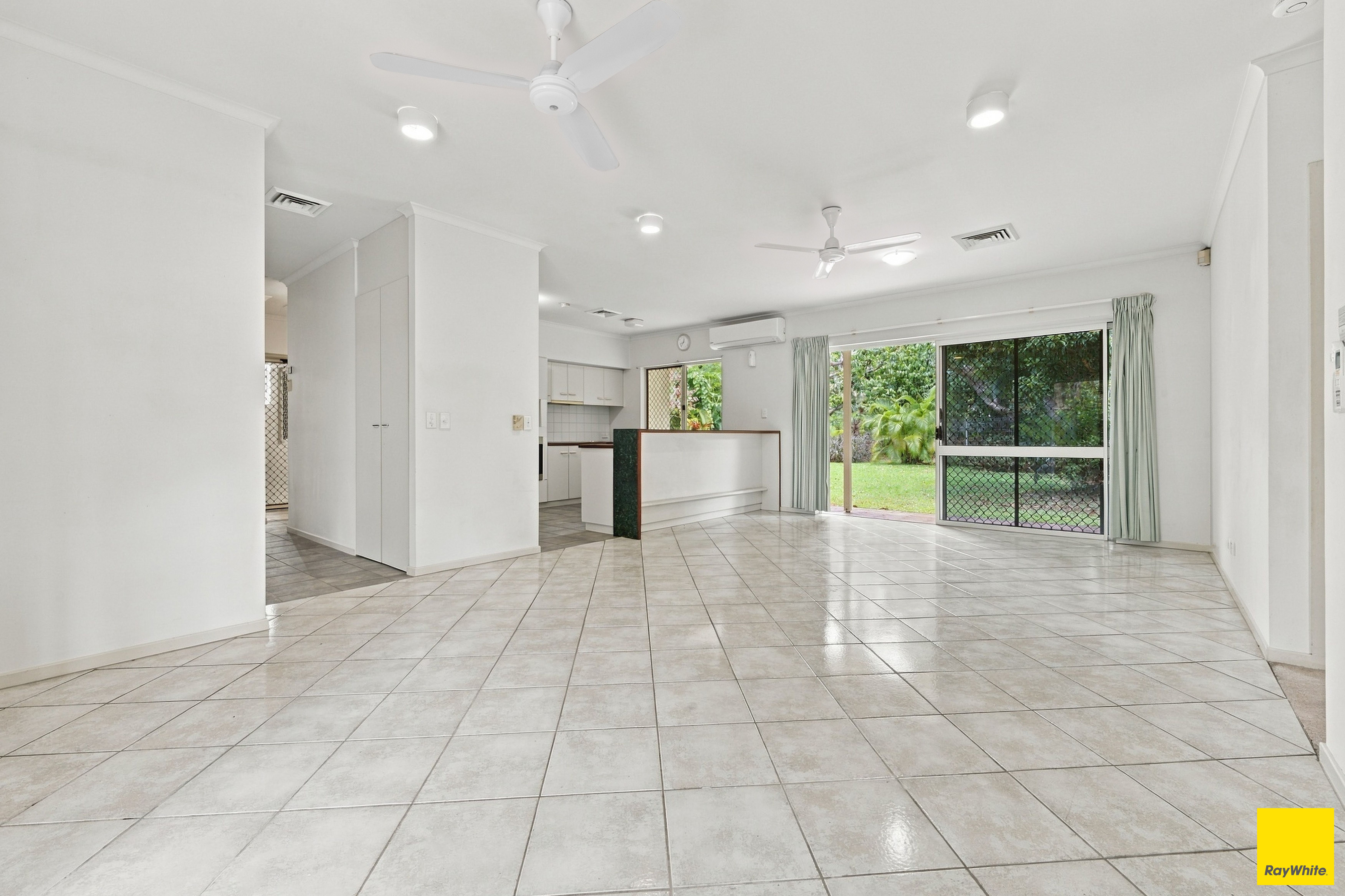 7 Green Avenue — photo 20 of 23