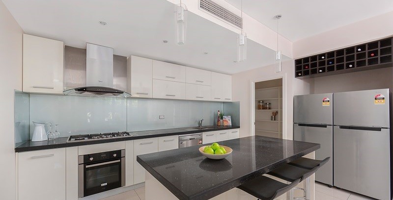 2/34 Westerfield Drive, Notting Hill, VIC 3168