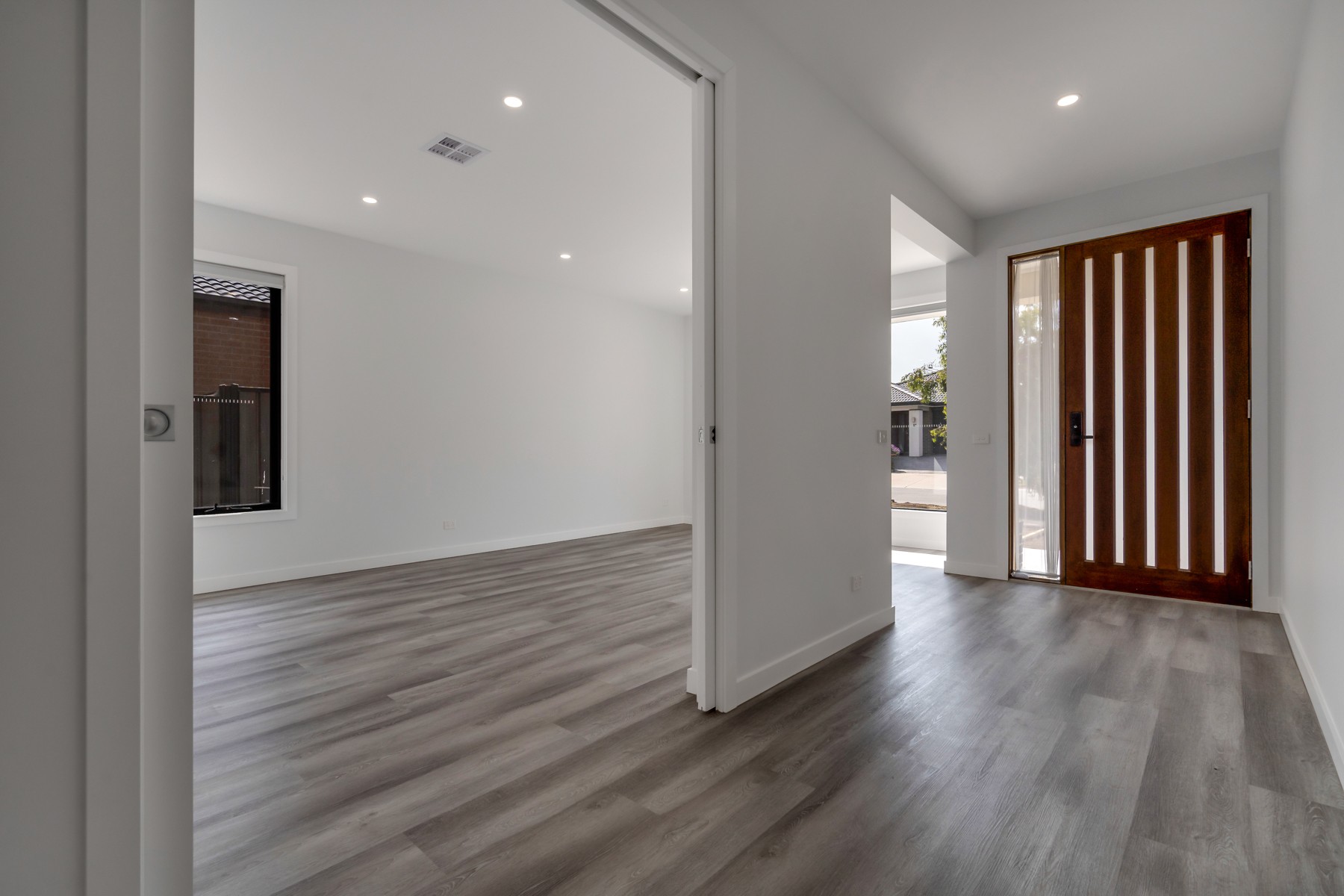 6 Coronado Avenue, Craigieburn, VIC 3064