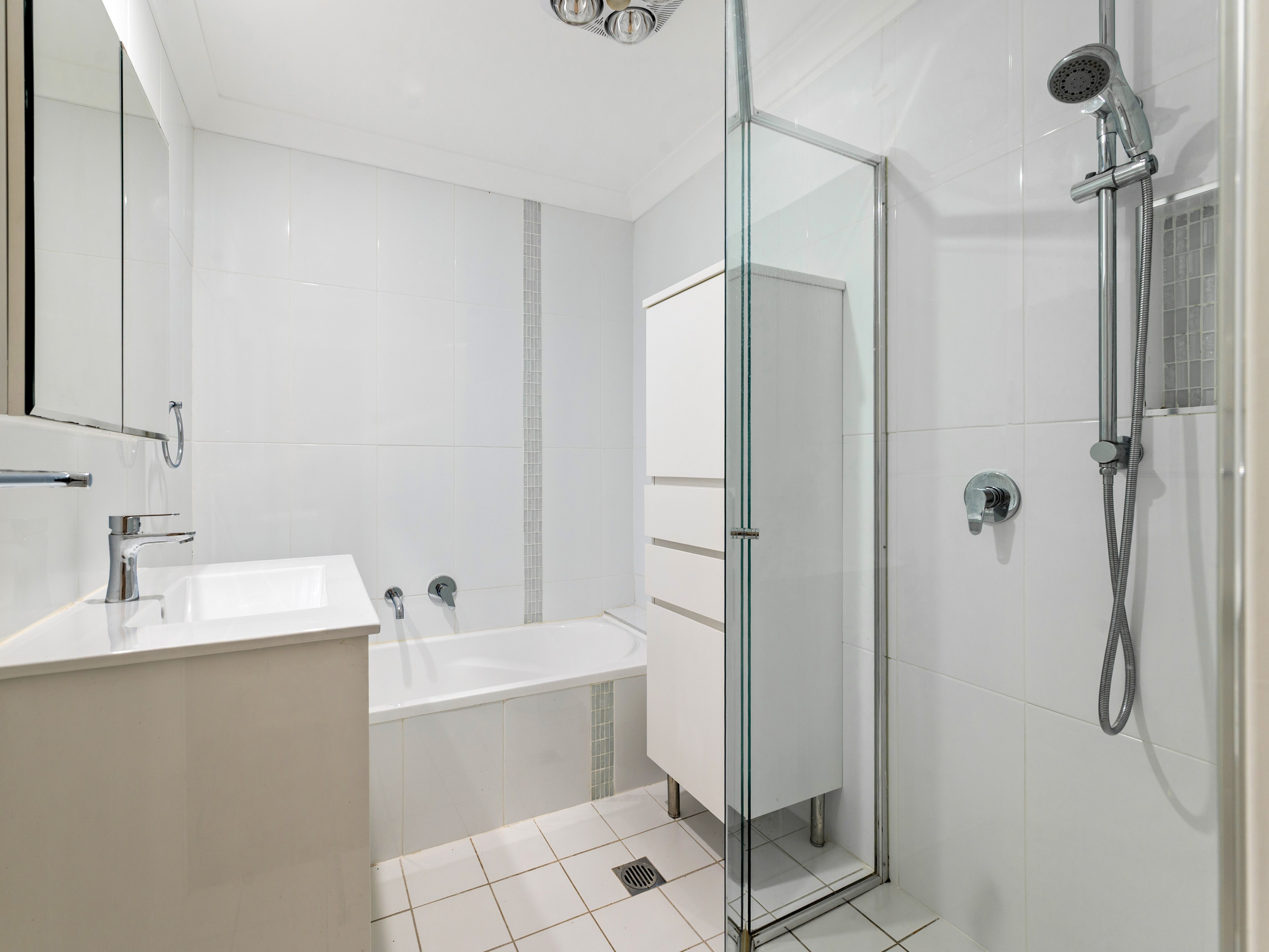 34 Kingfisher Street — photo 12 of 15