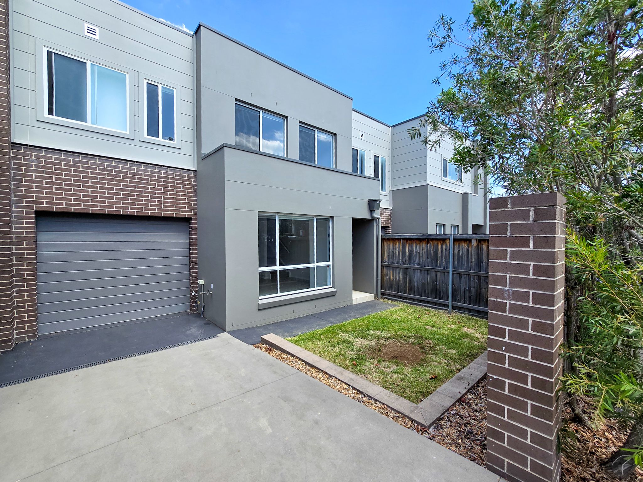 98 Goldsmith Avenue, Campbelltown, NSW 2560