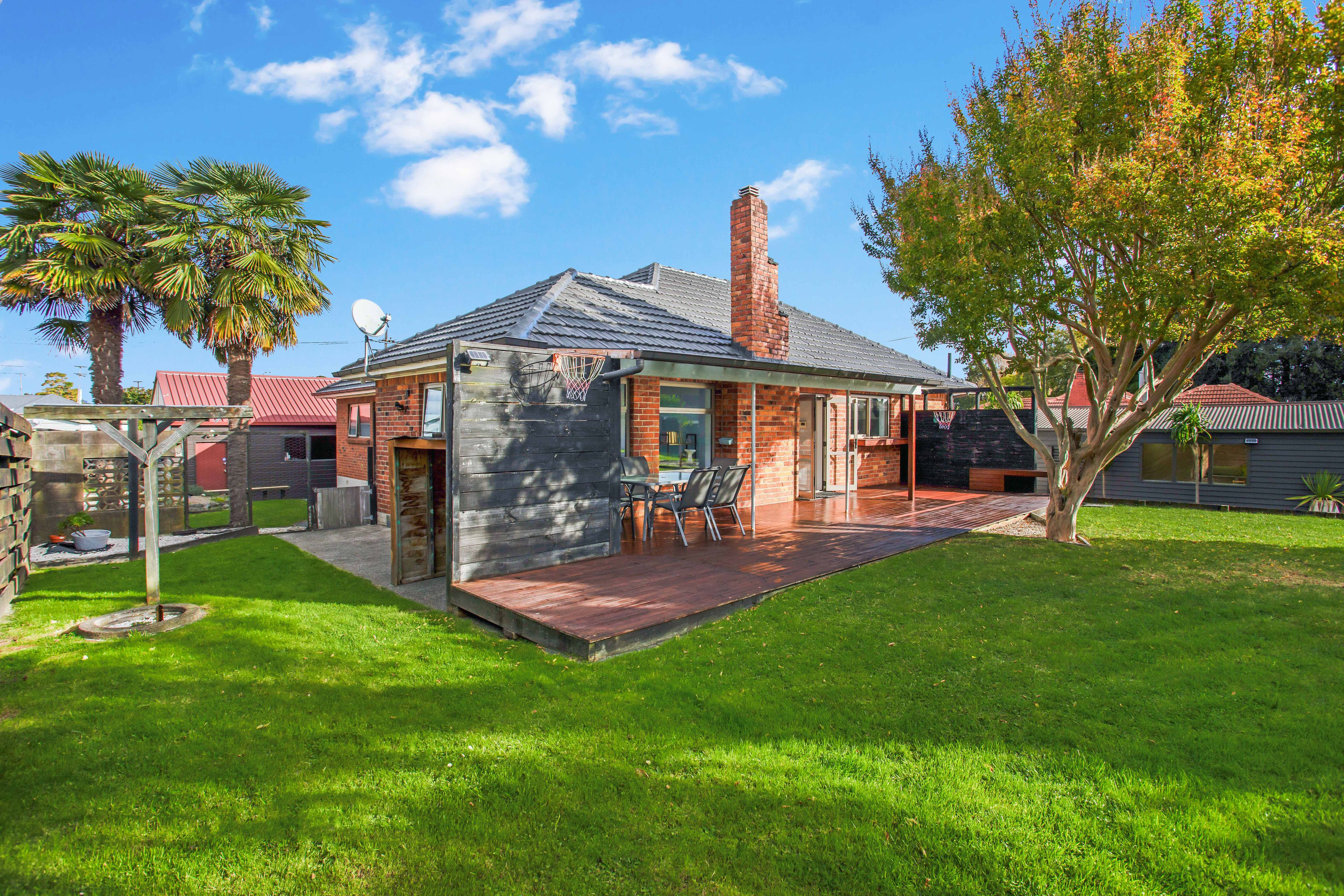 41 Youngs Road, Papakura, Papakura 2110 House for Sale Ray White Takanini