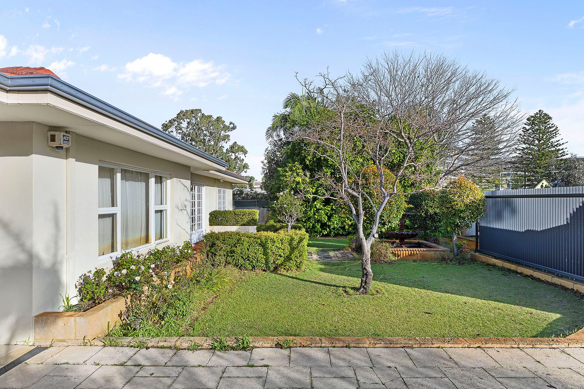 26 Webb Street, Rossmoyne, WA 6148