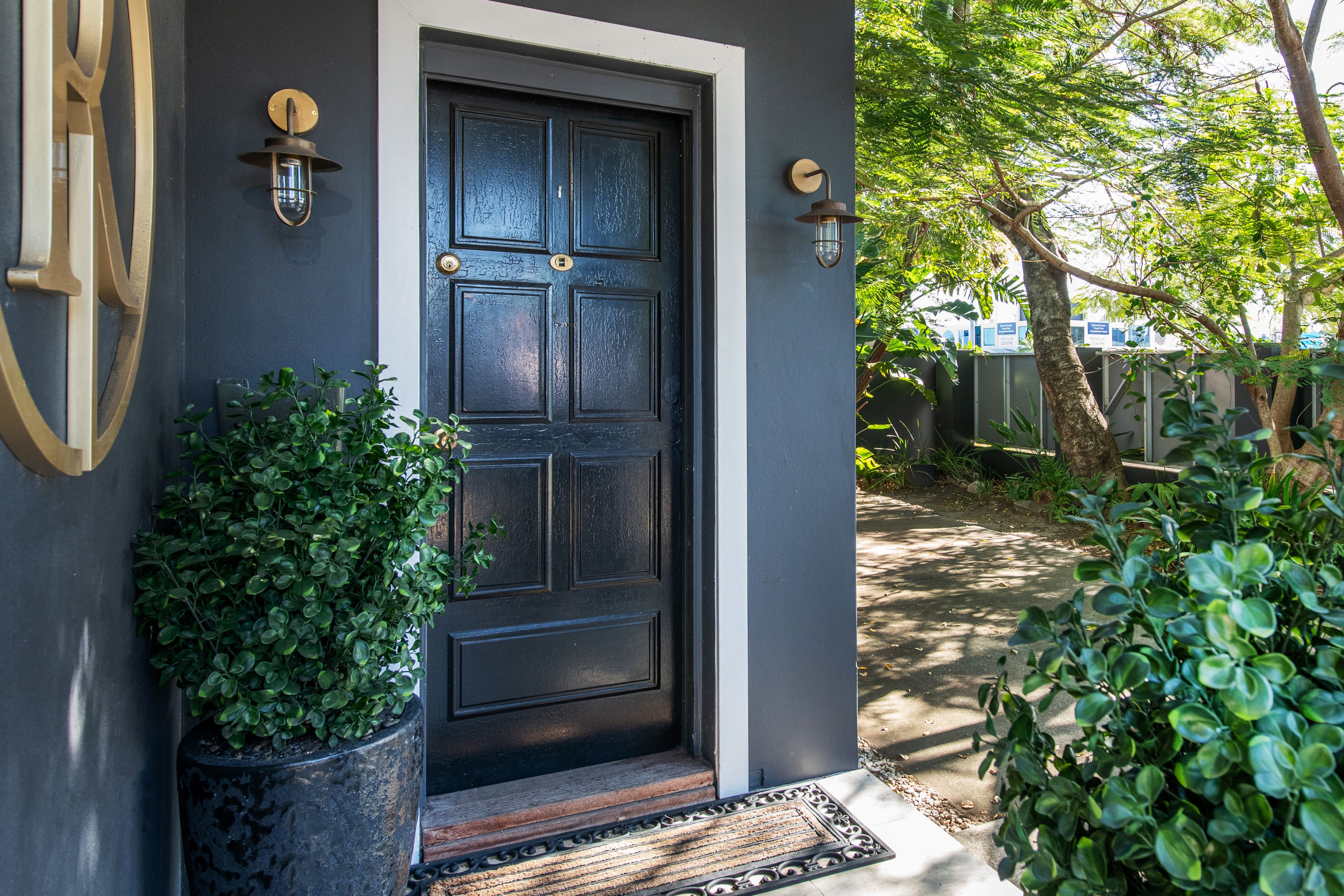 20 Ashmore Road, Bundall, QLD 4217