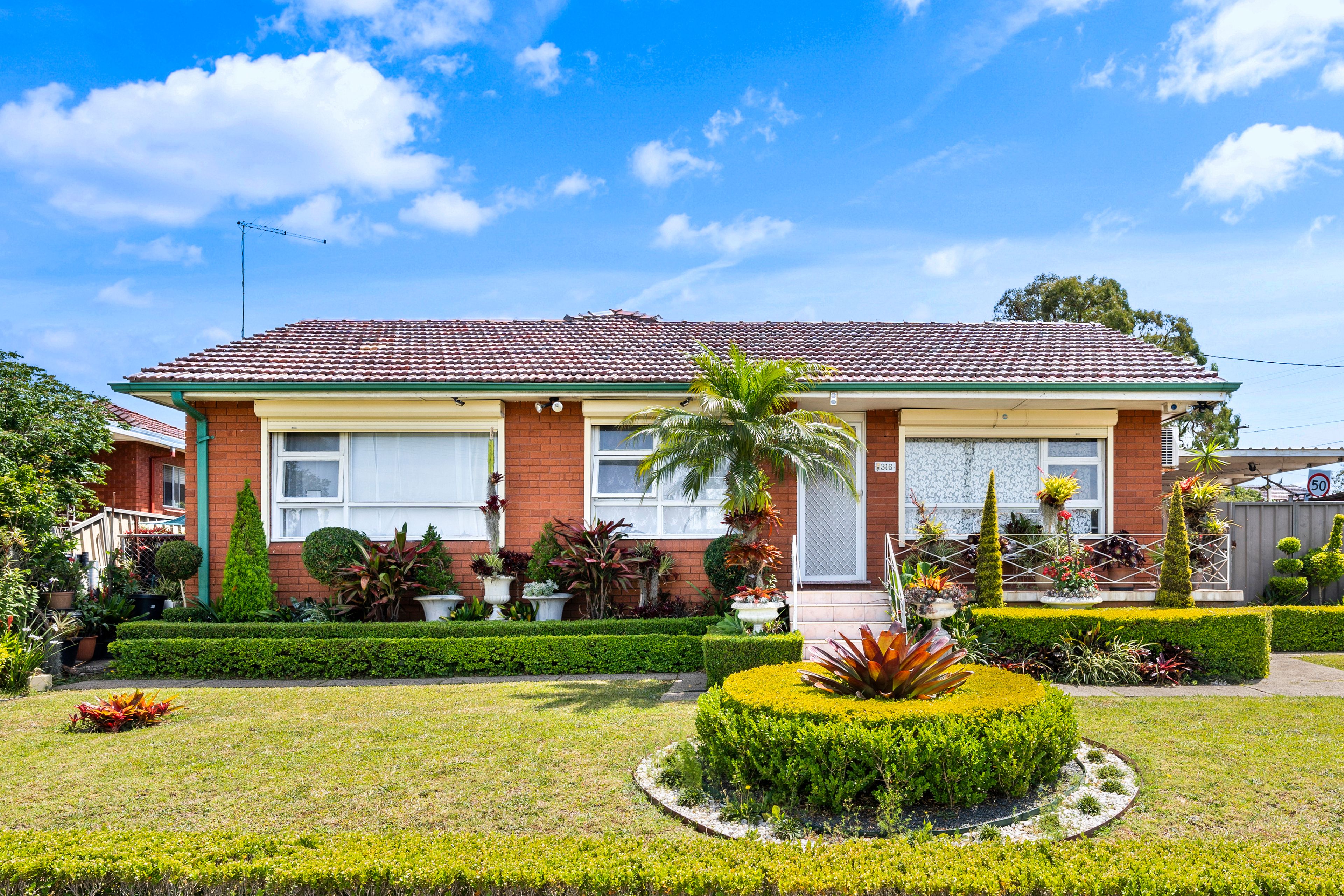 316 Hamilton Road , Fairfield West NSW 2165