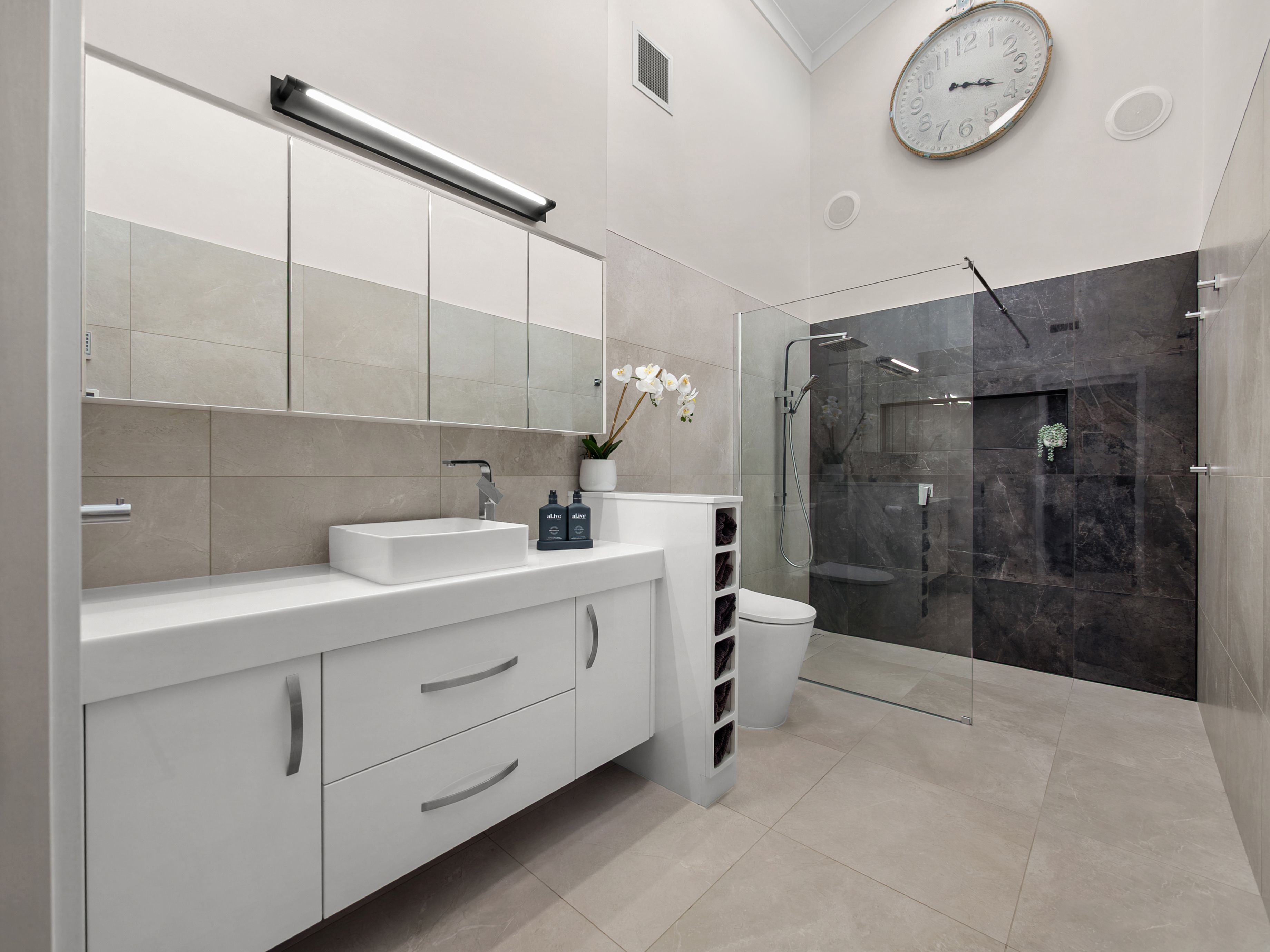 17 Poynton Close — photo 20 of 30