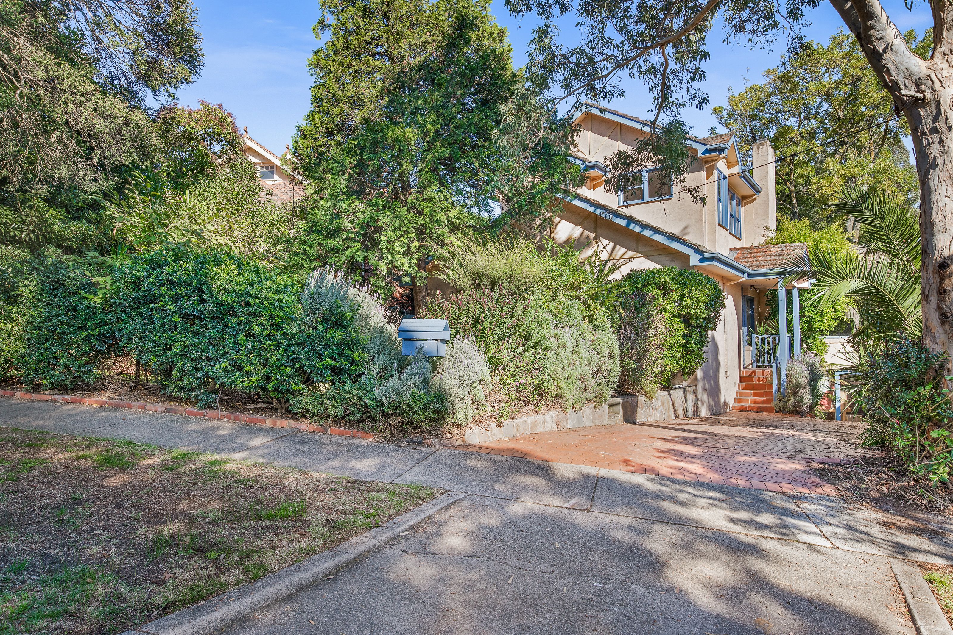 14 Kinsale Crescent, Balwyn VIC 3103