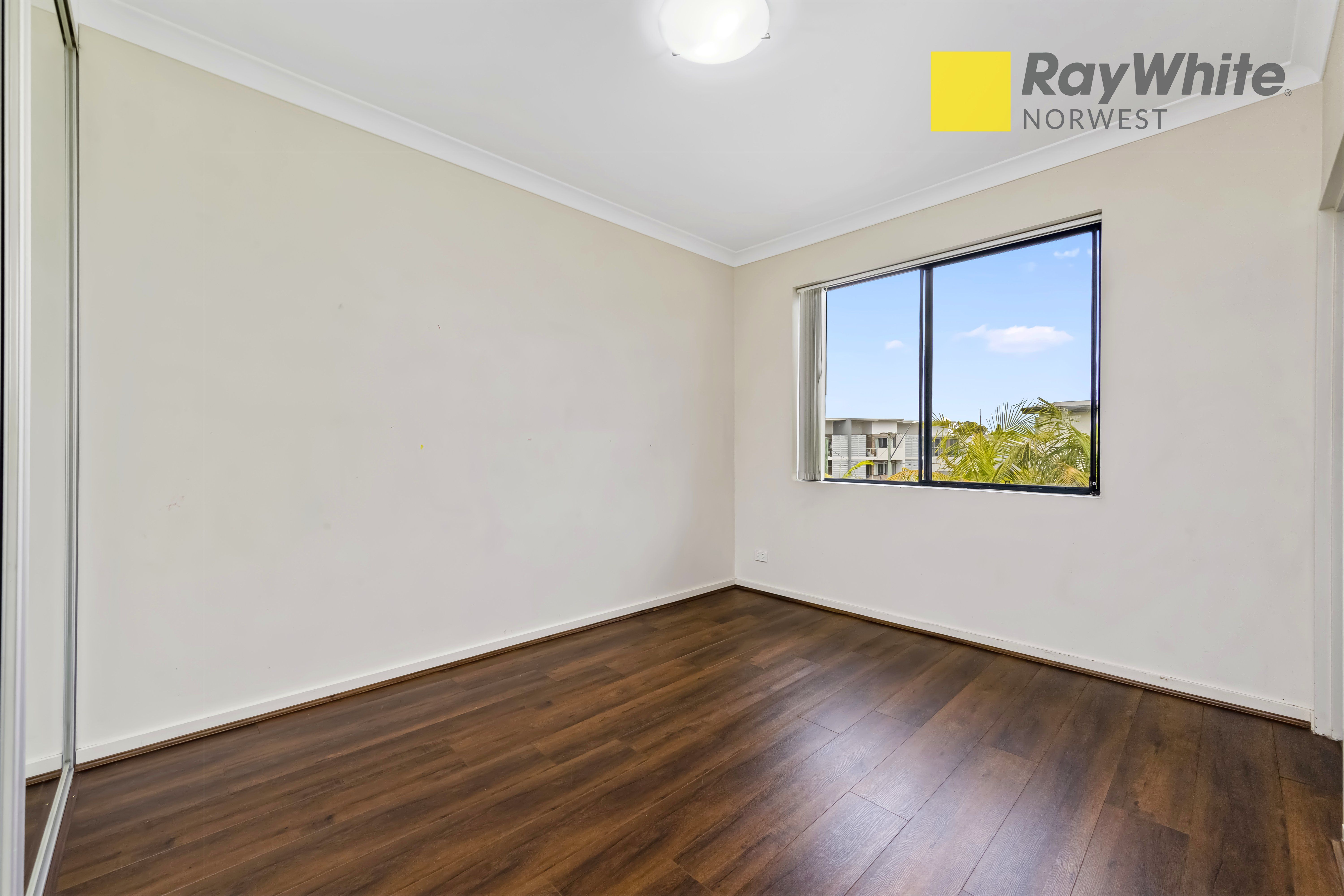 11/201203 William Street, Granville, NSW 2142 Sold Apartment Ray
