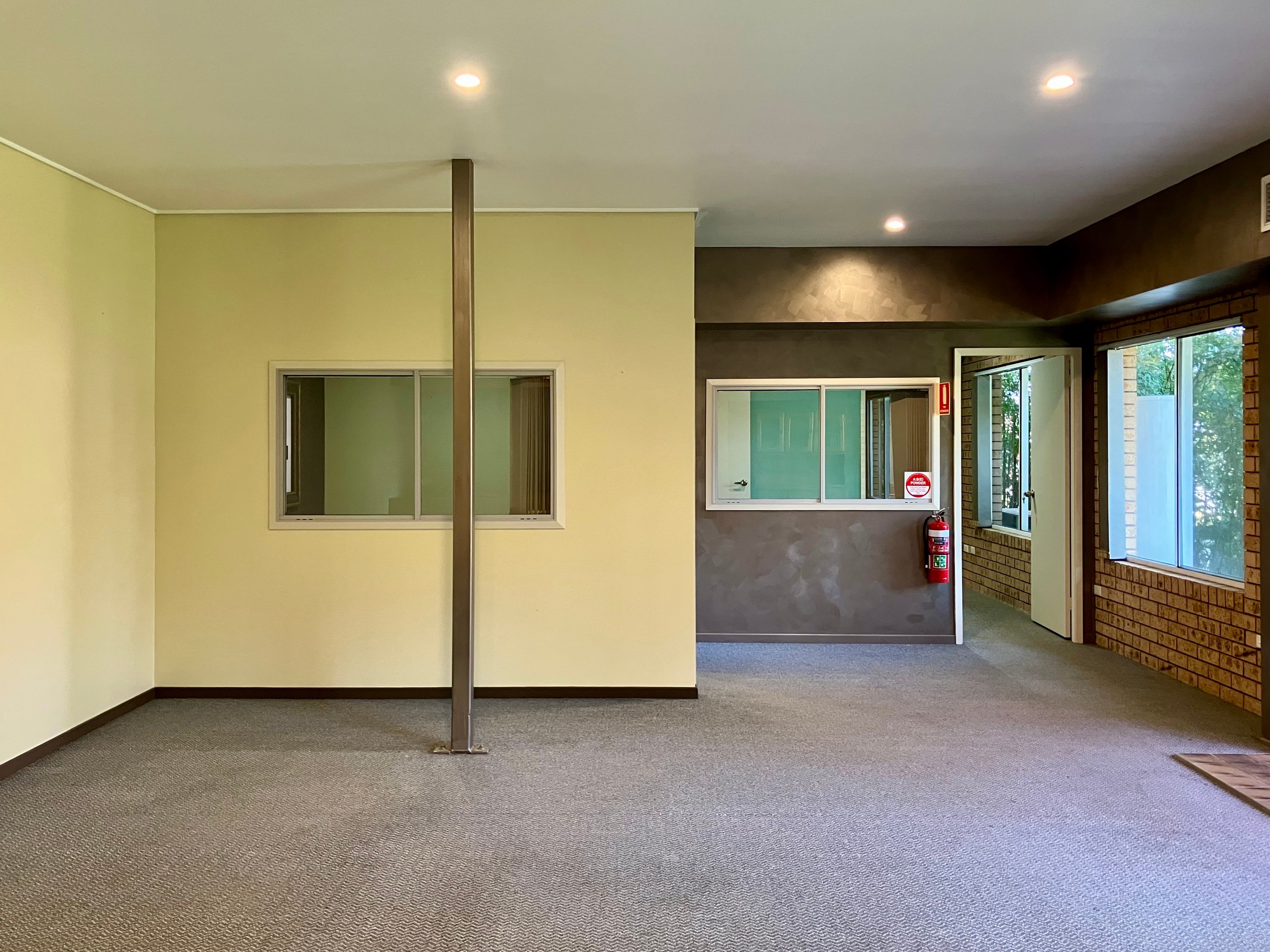 1a/32 Ace Crescent, Tuggerah, NSW 2259