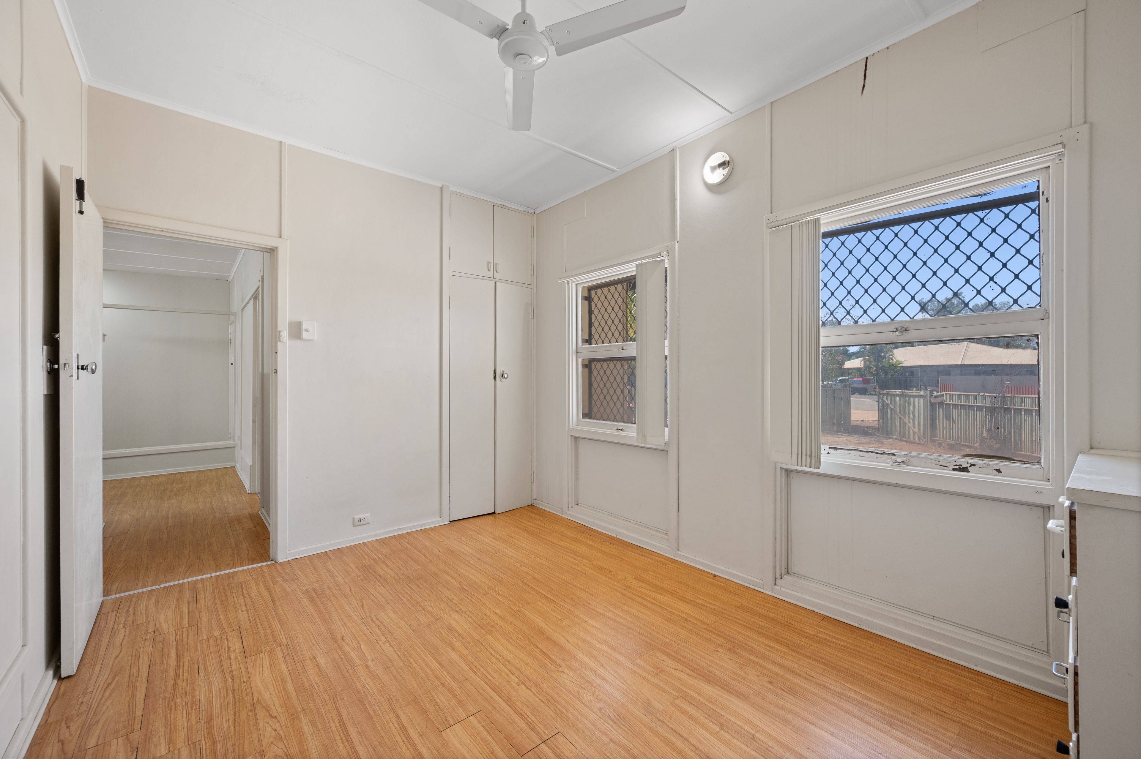 38 Pedlar Street — photo 11 of 29