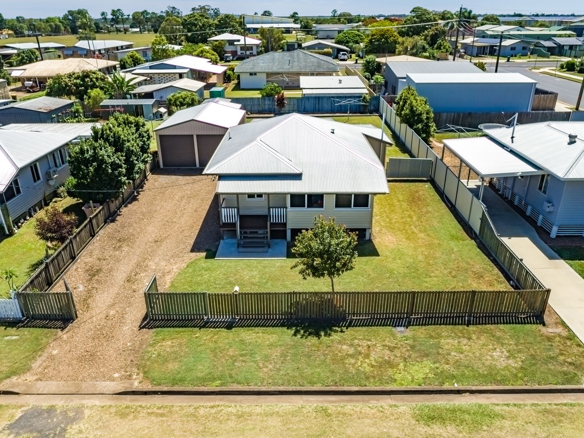 14 Sydney Street, Kepnock, QLD 4670
