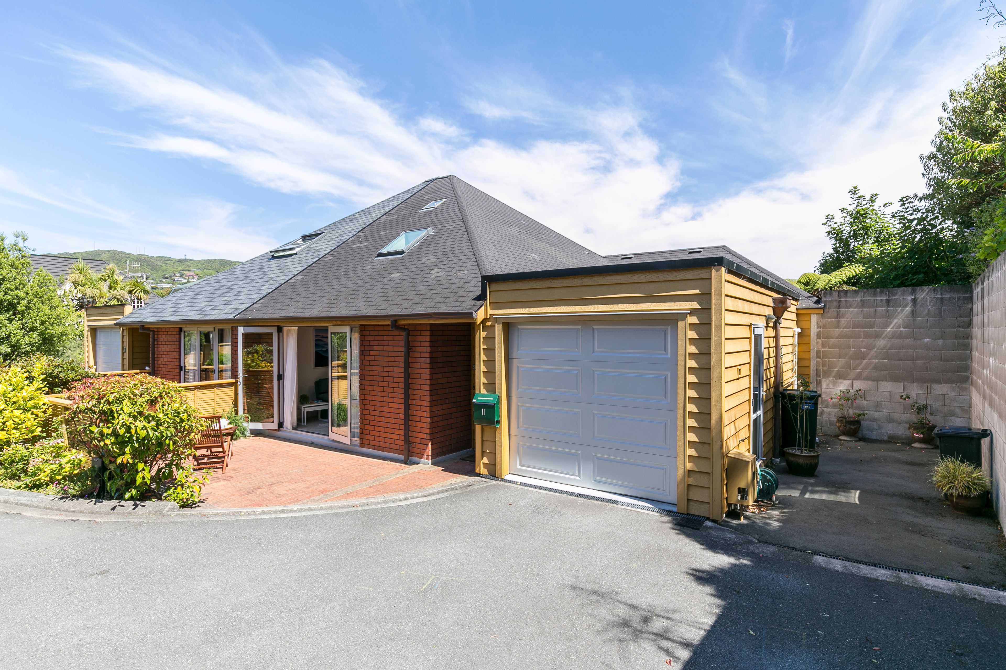11 Futuna Close, Karori, Wellington City