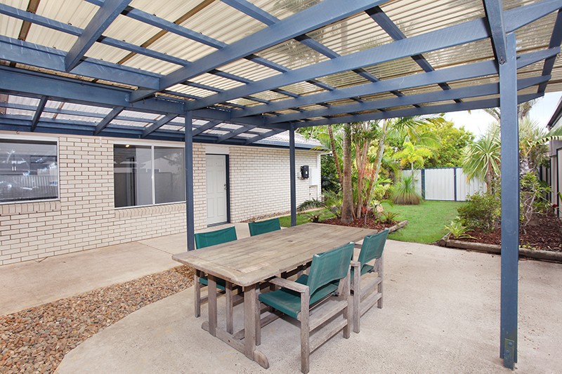 11 Starboard Place, Wurtulla, QLD 4575